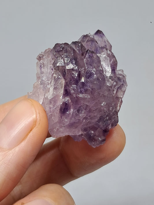 Amatista en racimo (Karur) | Cristal en bruto | Piedra natural | Ejemplar mineral n.° KA121