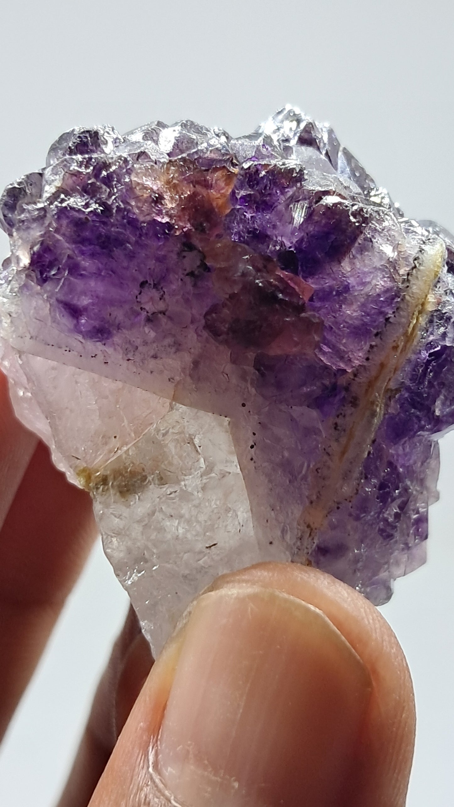 Amatista Elestial Morada Profunda | Inclusiones de Hematita Goethita Rutilo | Cristal Natural | Muestra Mineral #KA197