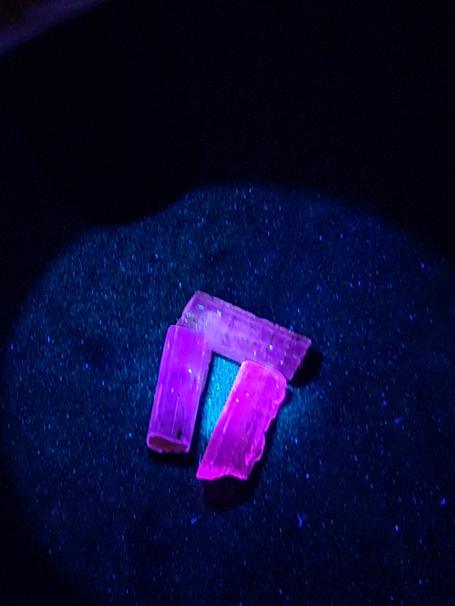 Set of 3 Fluorescent Scapolite Crystals (Karur) UV Reactive | Rough Stone | Natural Mineral Specimen #SCP26