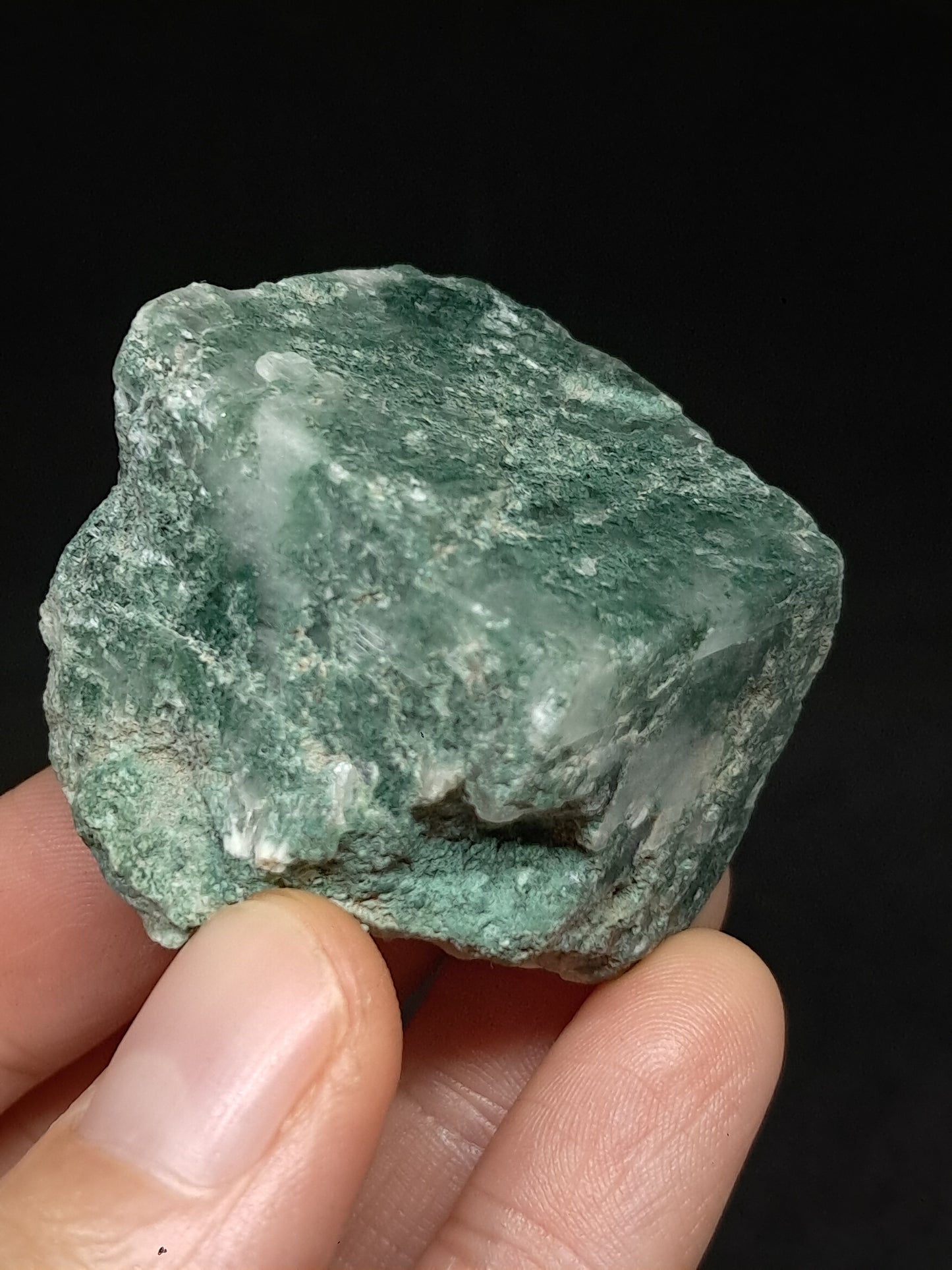 Calcita blanca (Sri Lanka) en bruto | Cristal natural | Ejemplar mineral n.° CA11