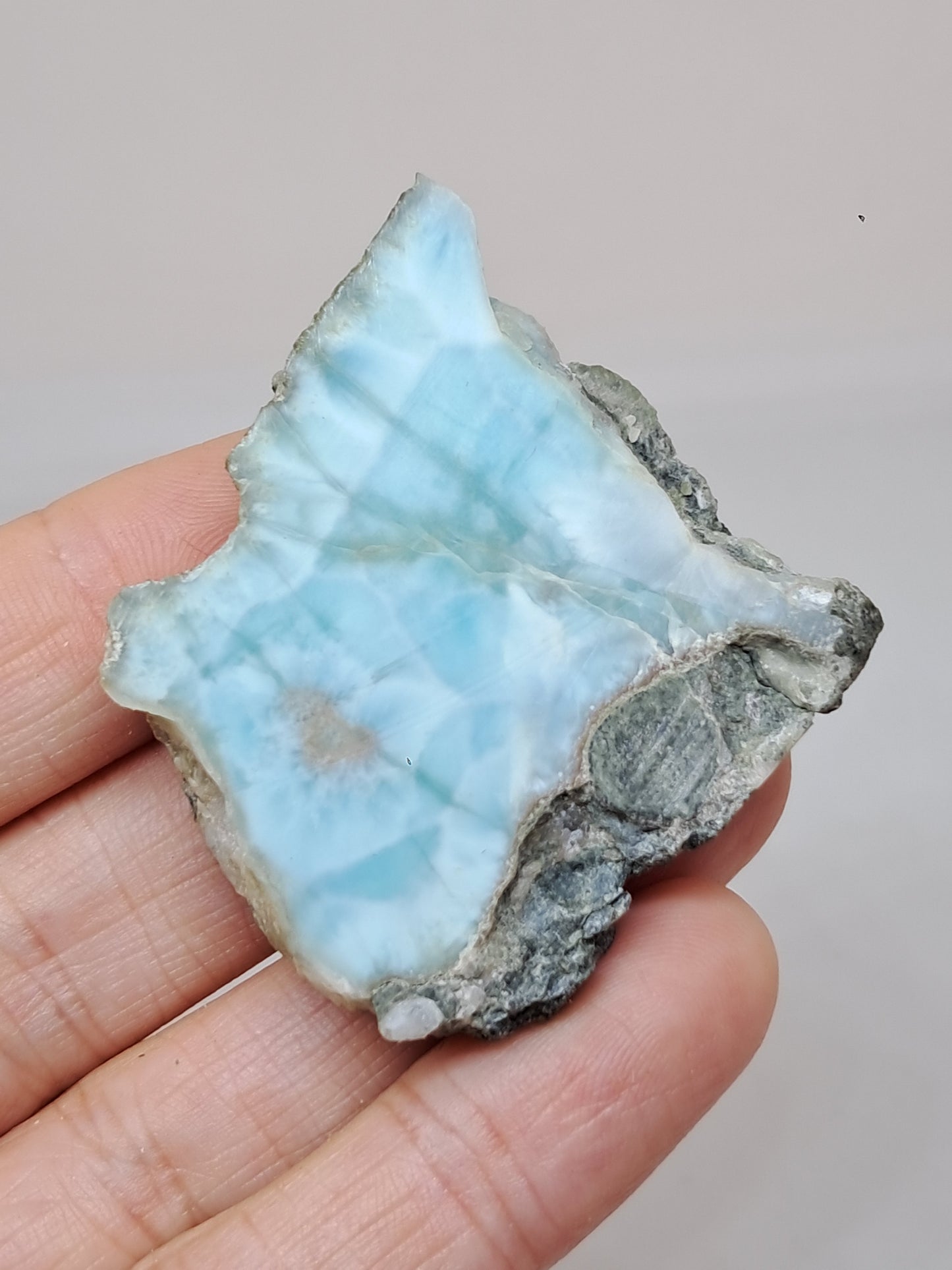 Larimar en bruto (República Dominicana) | Roca natural n.° LM35