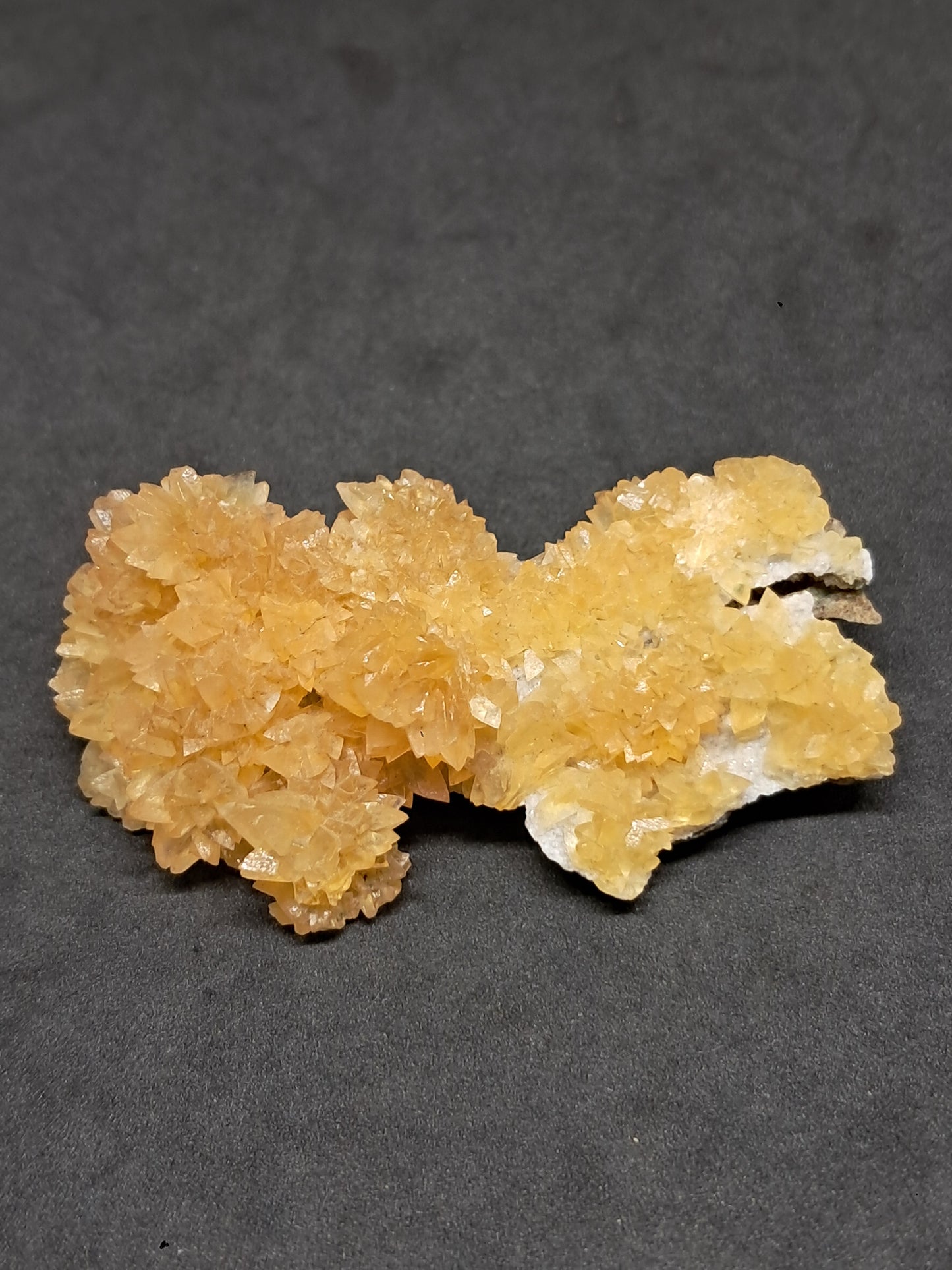 Yellow Calcite *Dog Tooth* Formation | Phosphorescent Crystals | UV Reactive (India) Rough Crystal | Natural Stone | Mineral Specimen #CA29