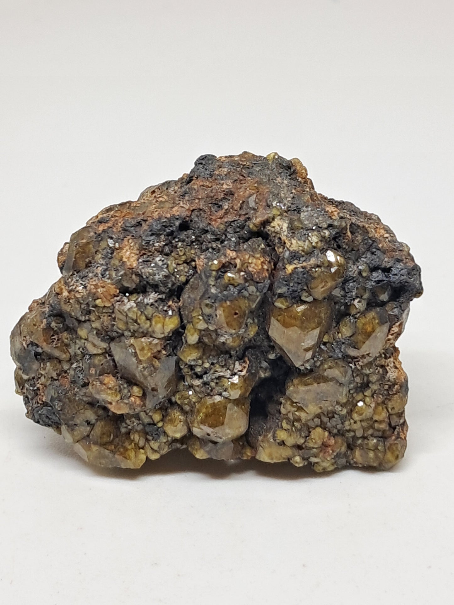 Cúmulo de granate verde en matriz (México) | Cristal en bruto | Ejemplar mineral n.° GR16