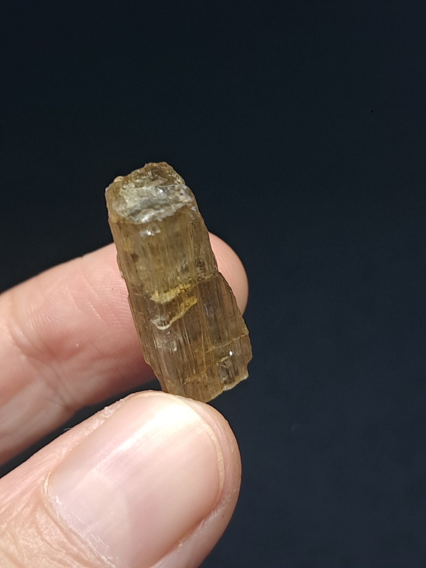 Scapolite Crystal (Karur) UV Reactive | Rough Stone | Natural Mineral Specimen #SCP16