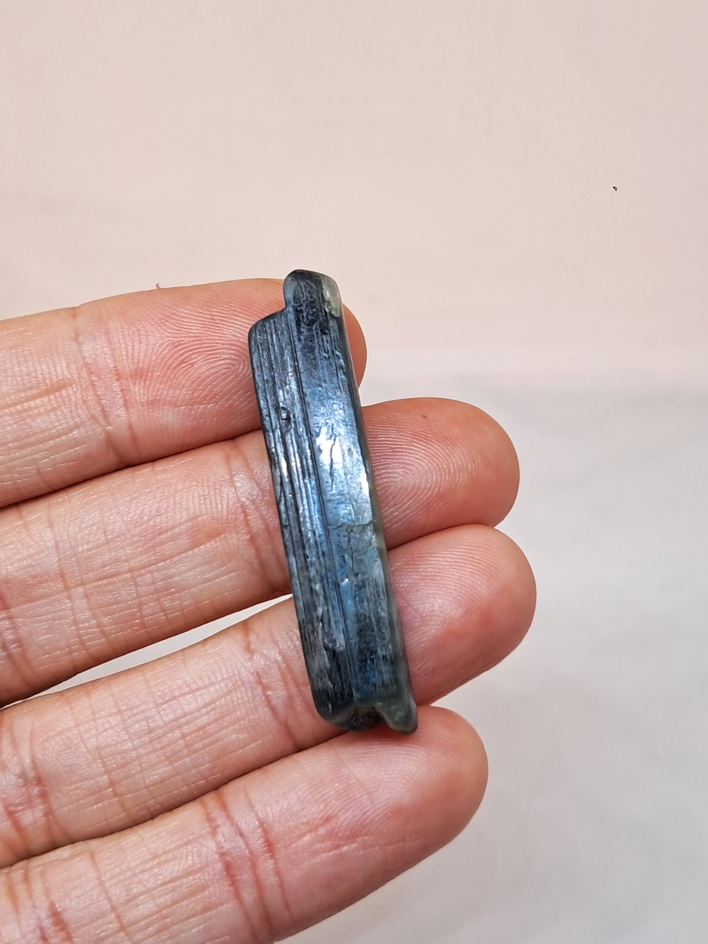 Piedra natural cianita azul (Nepal) n.° KY23