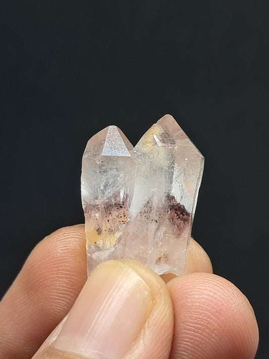 Cuarzo fantasma hematita (Telangana) | Cristal natural | Puntas fusionadas | Ejemplar mineral n.° HPQ42