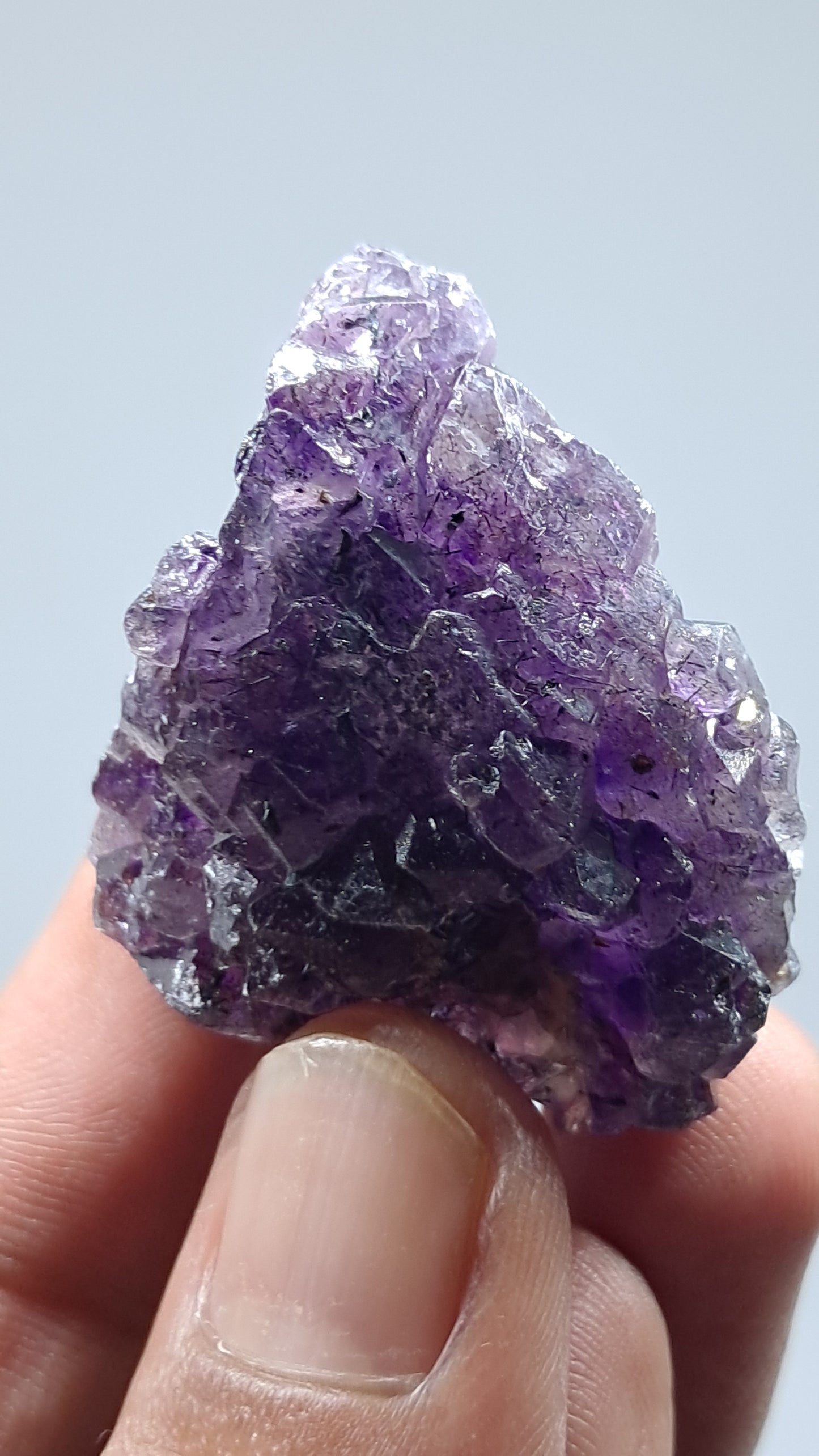 Amatista Elestial Morada Profunda | Inclusiones de Hematita Goetita Rutilo | Cristal Natural | Espécimen Mineral #KA196