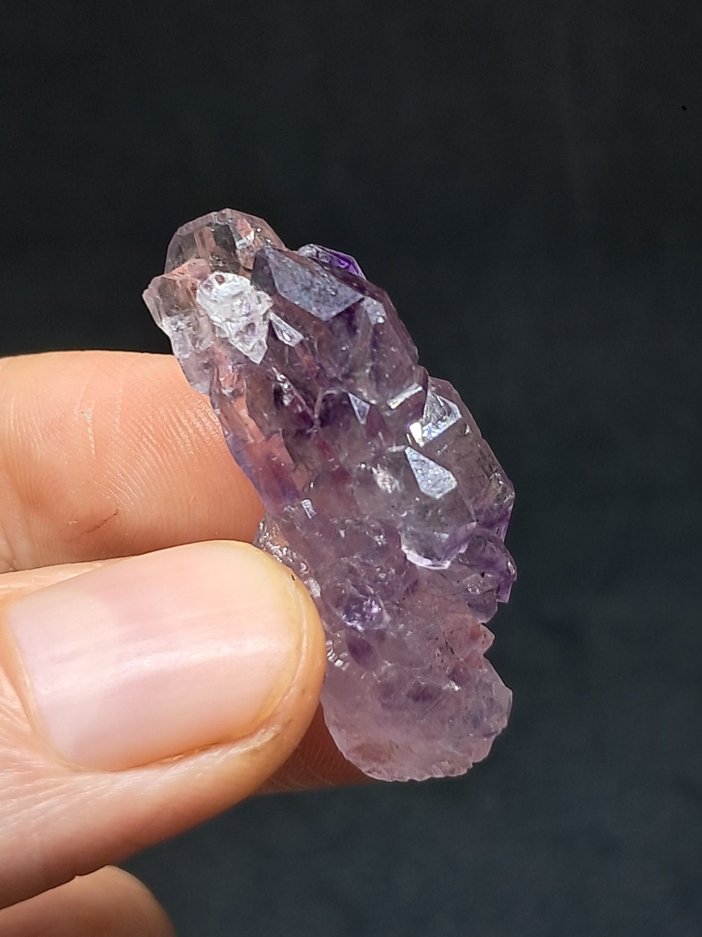 Amatista Elestial con inclusiones "Super Seven" (Karur) | Cristal en bruto | Piedra natural | Ejemplar mineral n.° KA138