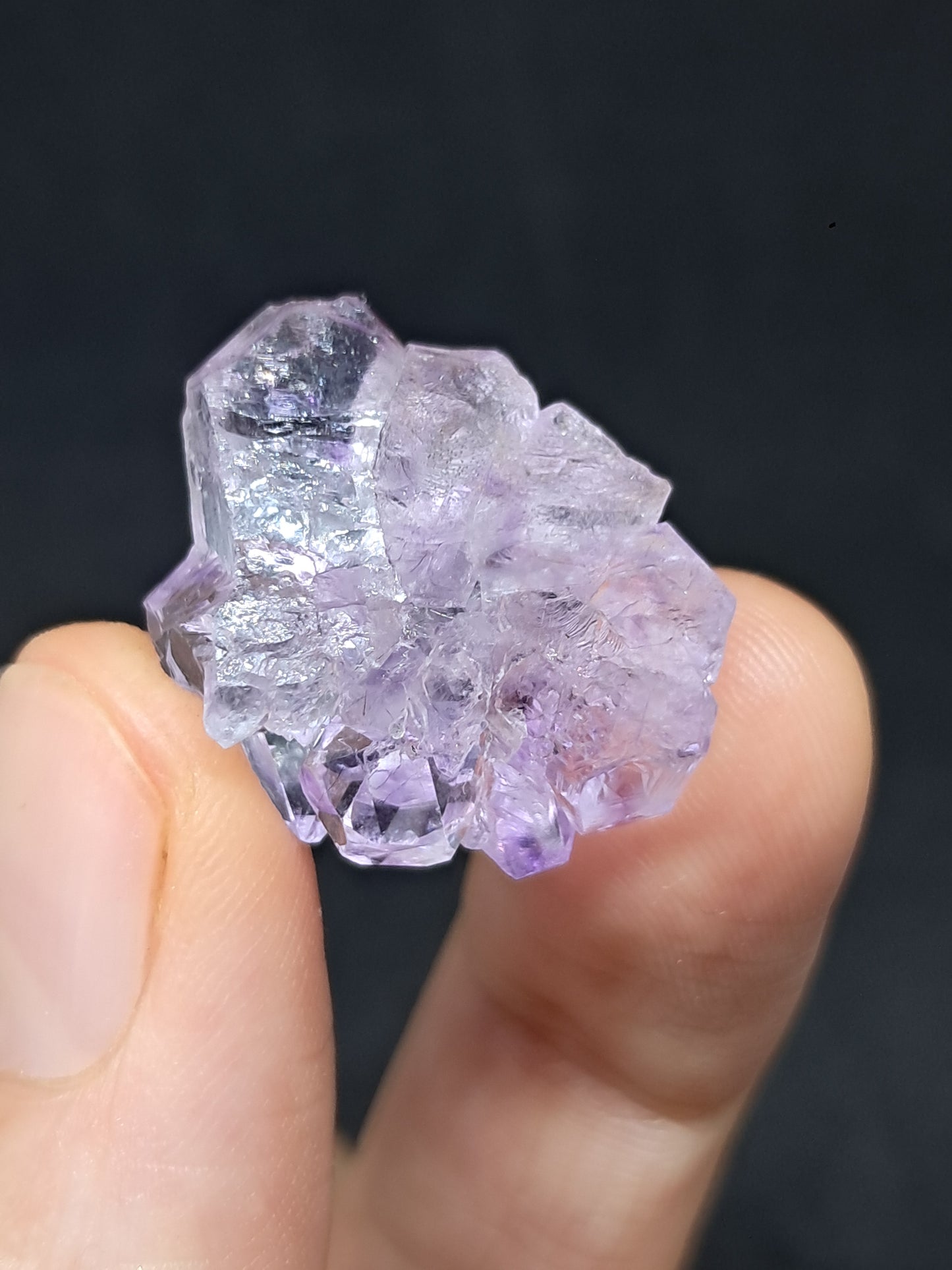 Cúmulo de cetro de amatista Karur (Karur) Cristal de cuarzo brillante | Piedra natural | Ejemplar mineral n.° KA77