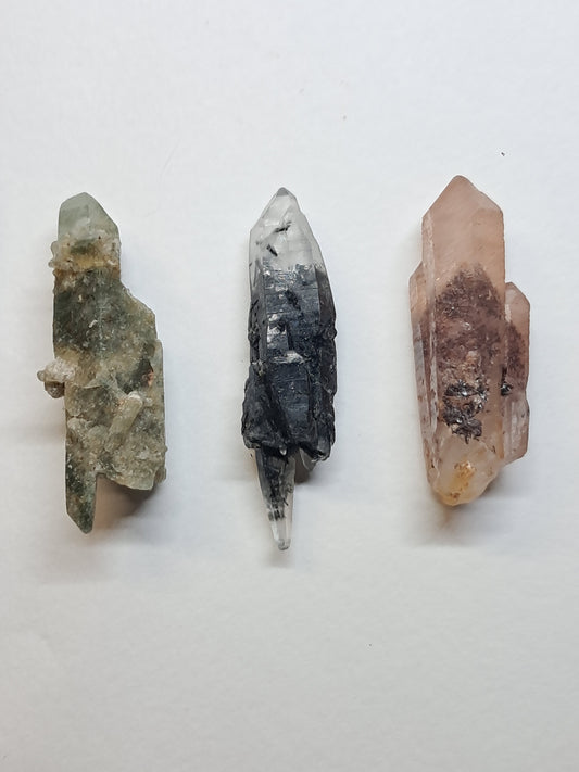 Juego de 3 puntas de cuarzo: clorita, turmalina y hematita fantasma | Cristales en bruto | Piedras en bruto #RCS18
