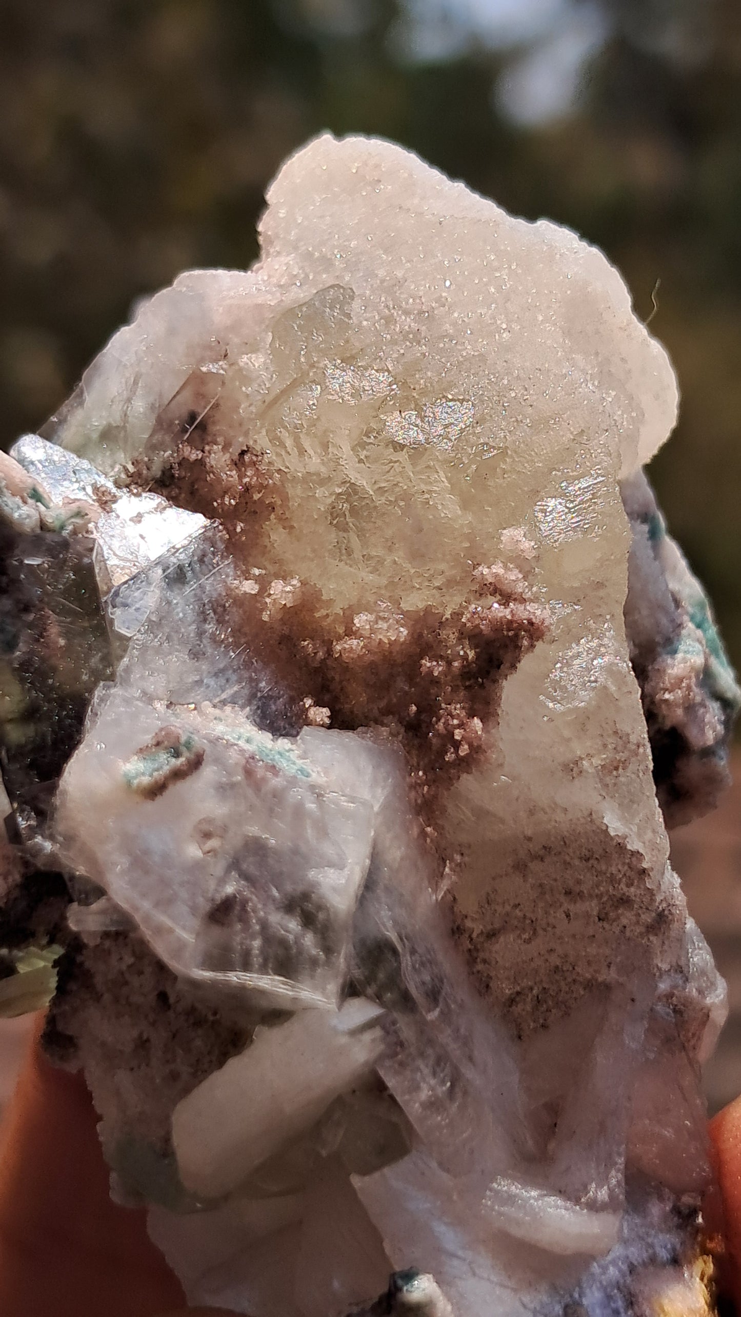 Apofilita Verde (Fluorapofilita) con Estilbita sobre Matriz de Calcedonia Botroidal (Ajanta) Cristal Natural | Muestra de Mineral #GA19