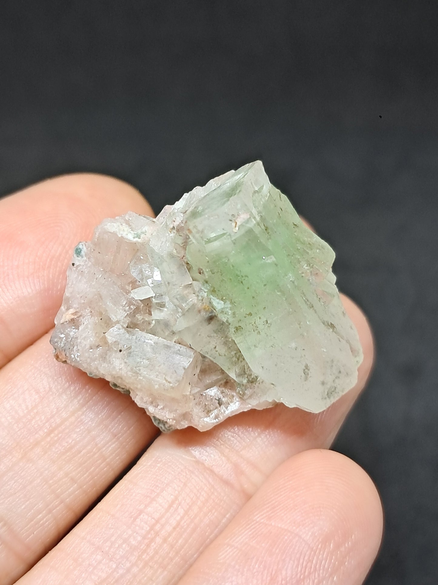 Apofilita Verde con Estilbita (Fluorapofilita) (Ajanta) Cristal Natural | Muestra Mineral #GA34