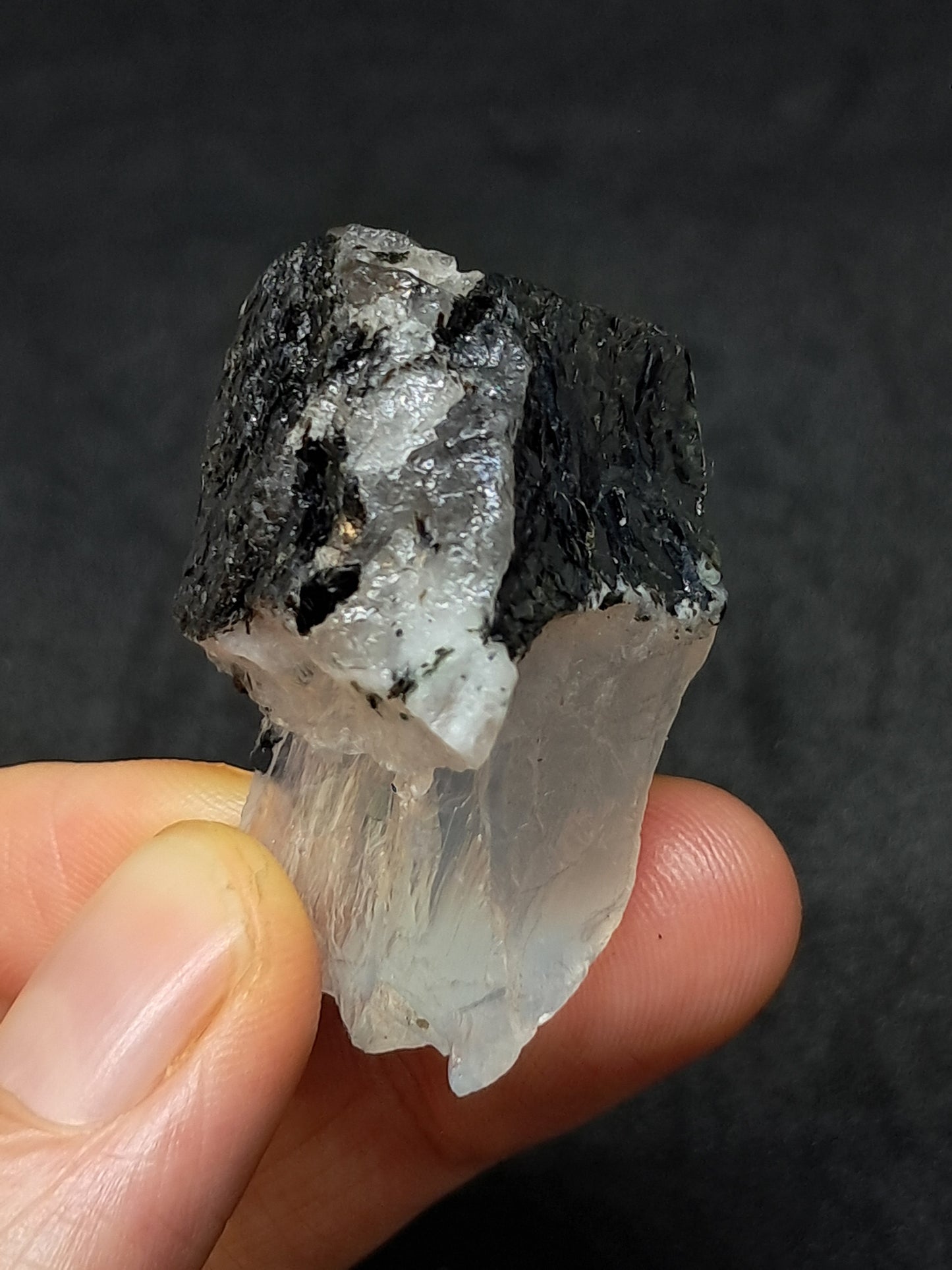 Piedra lunar arcoíris de alta calidad (Odisha) en bruto | Roca natural n.° MN10