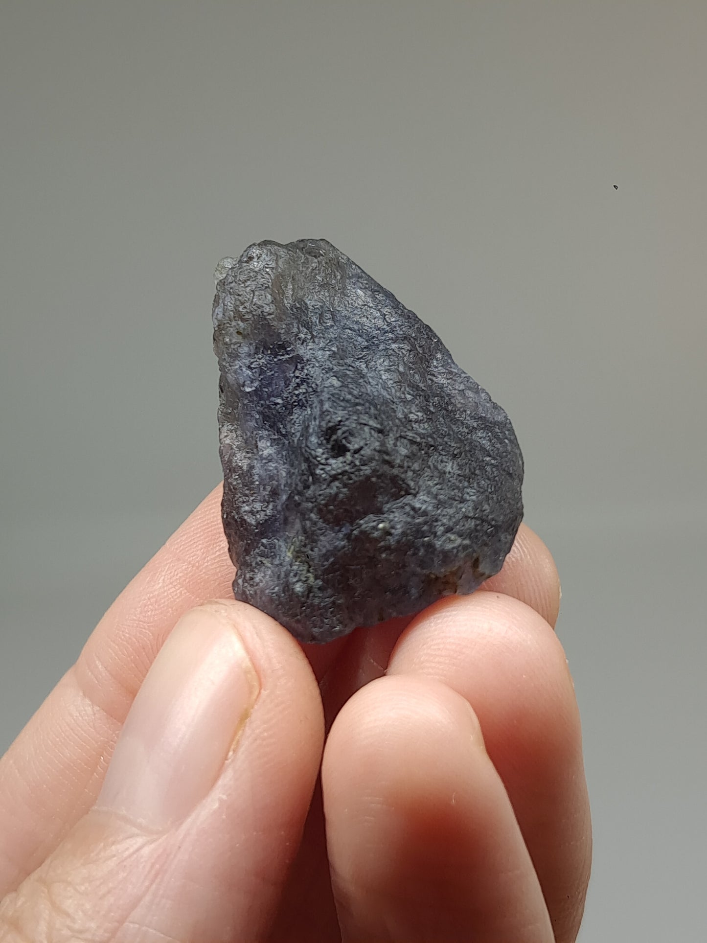 Rough Iolite Crystal w/ Hematite Inclusions (Karur) *Gem Quality* Cordierite | Excelent Pleochroism | Mineral Specimen #IO5