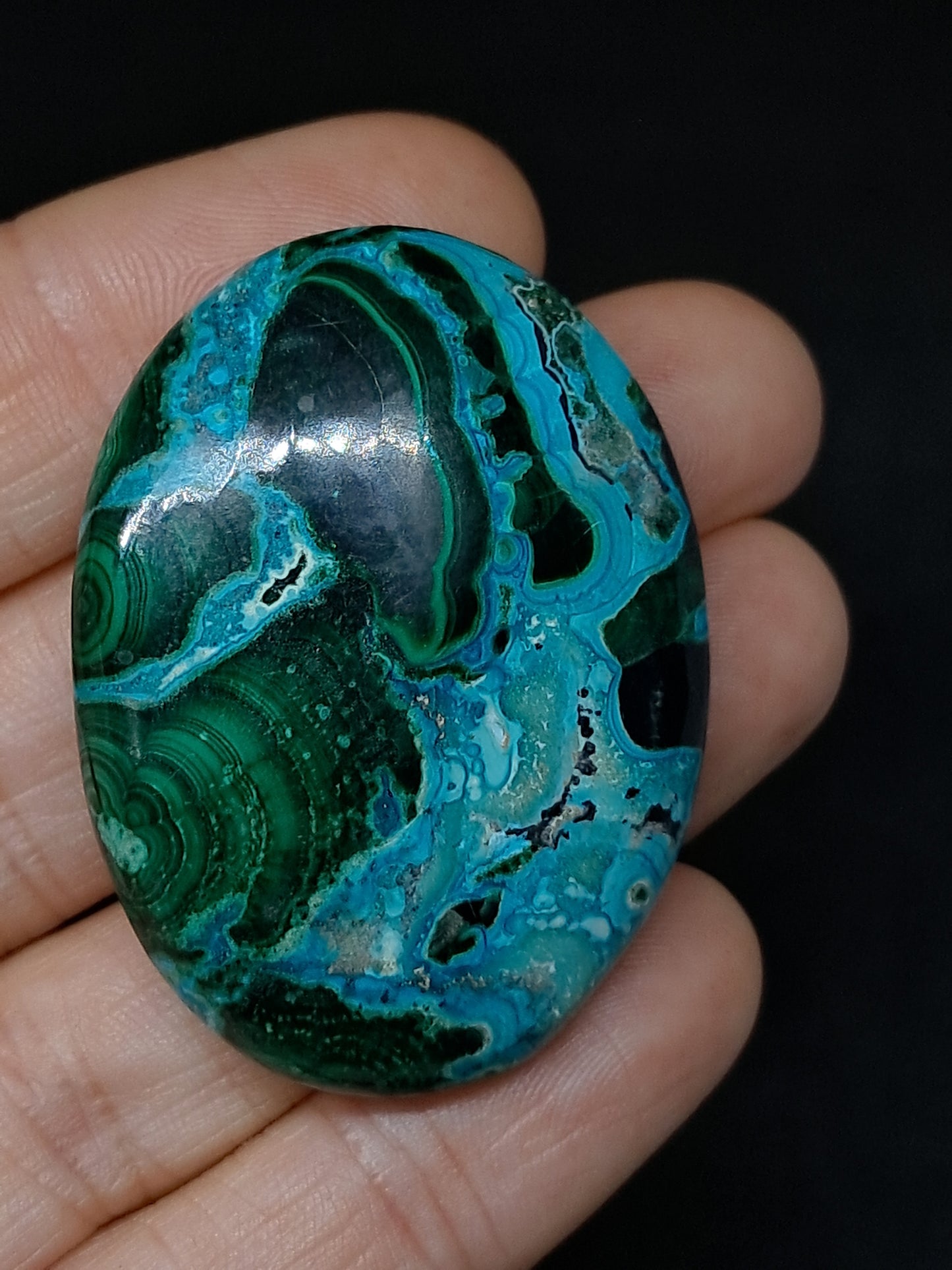 Chrysocolla w/ Malachite Palmstone | Good Quality Natural Stone