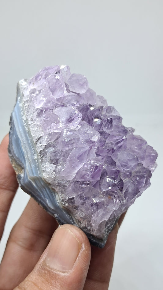 Drusa de amatista sobre ágata listada (Brasil) | Cristal natural | Muestra mineral #AMB14