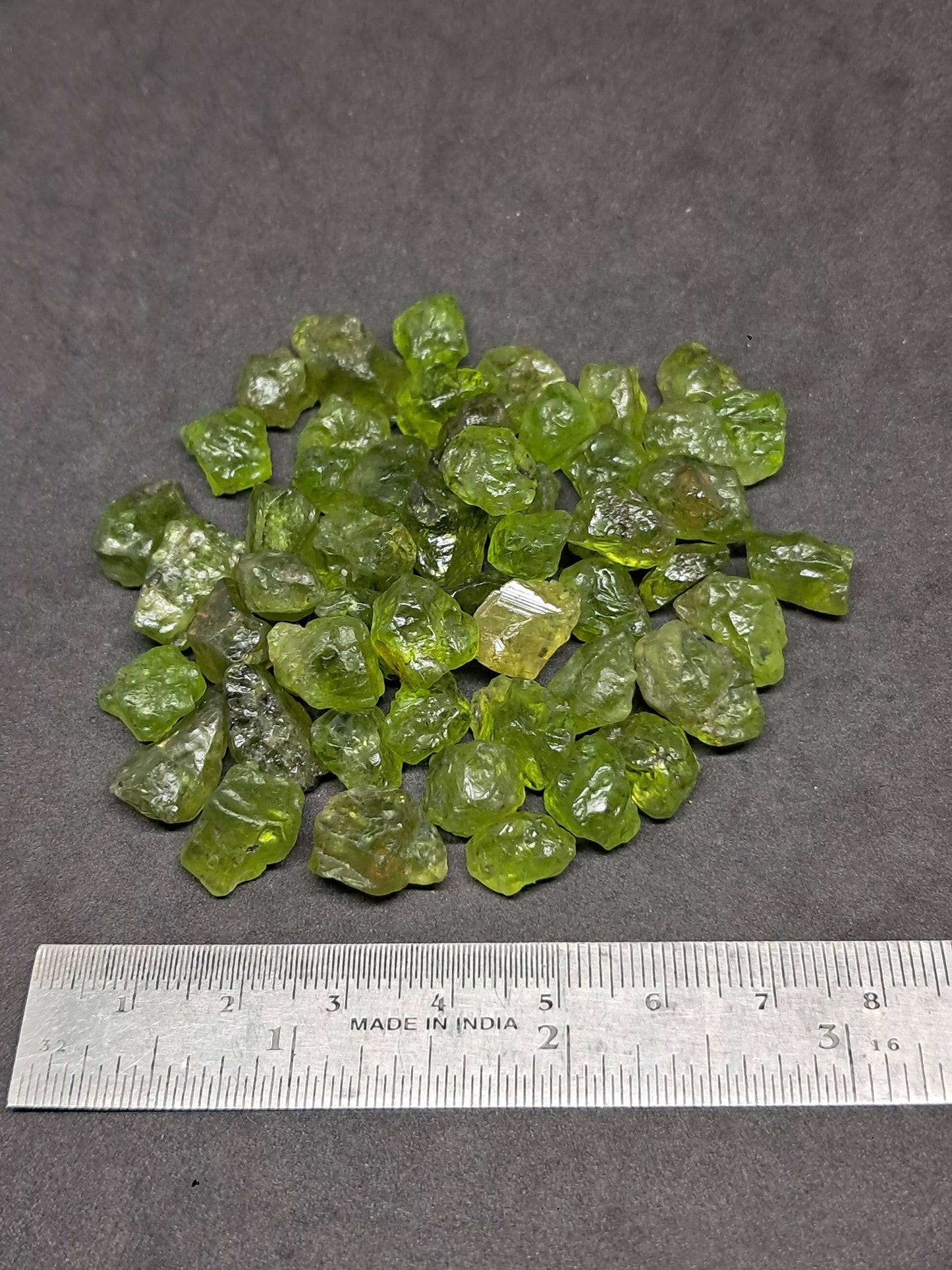 *Gem Quality* Peridot (Pakistan) Natural Stone | Mineral Specimen