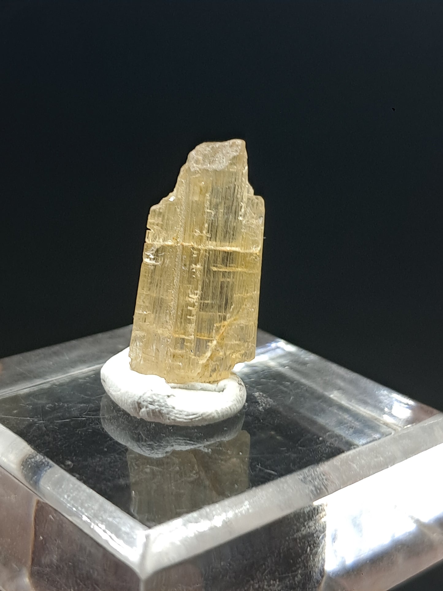 Fluorescent Scapolite Crystal (Karur) UV Reactive | Natural Stone | Mineral Specimen #SCP12