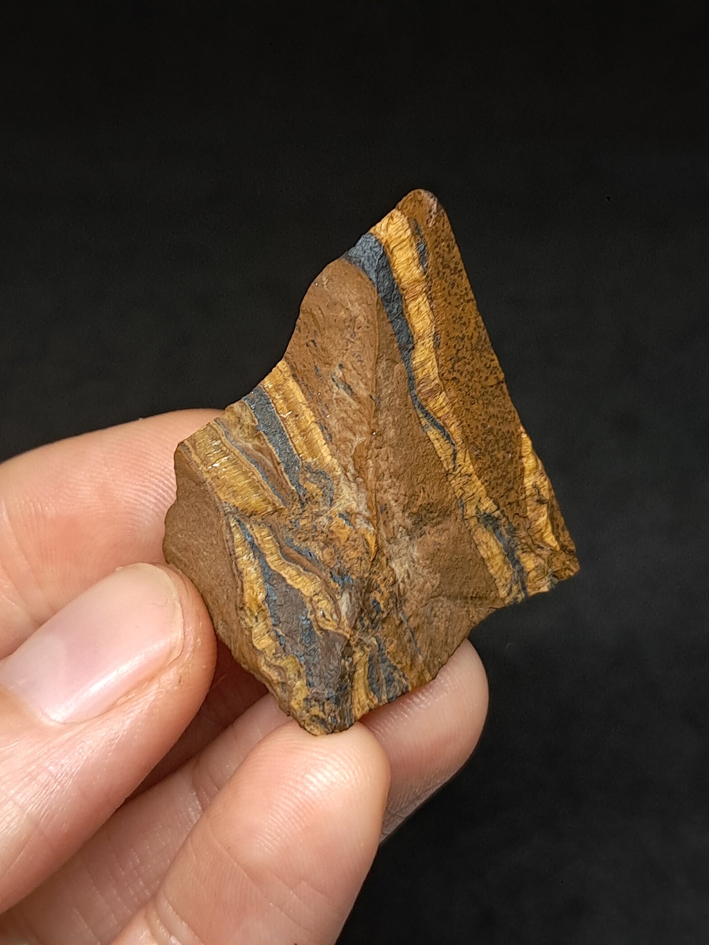 Rough Tiger's Eye (India) Natural Stone #TE3