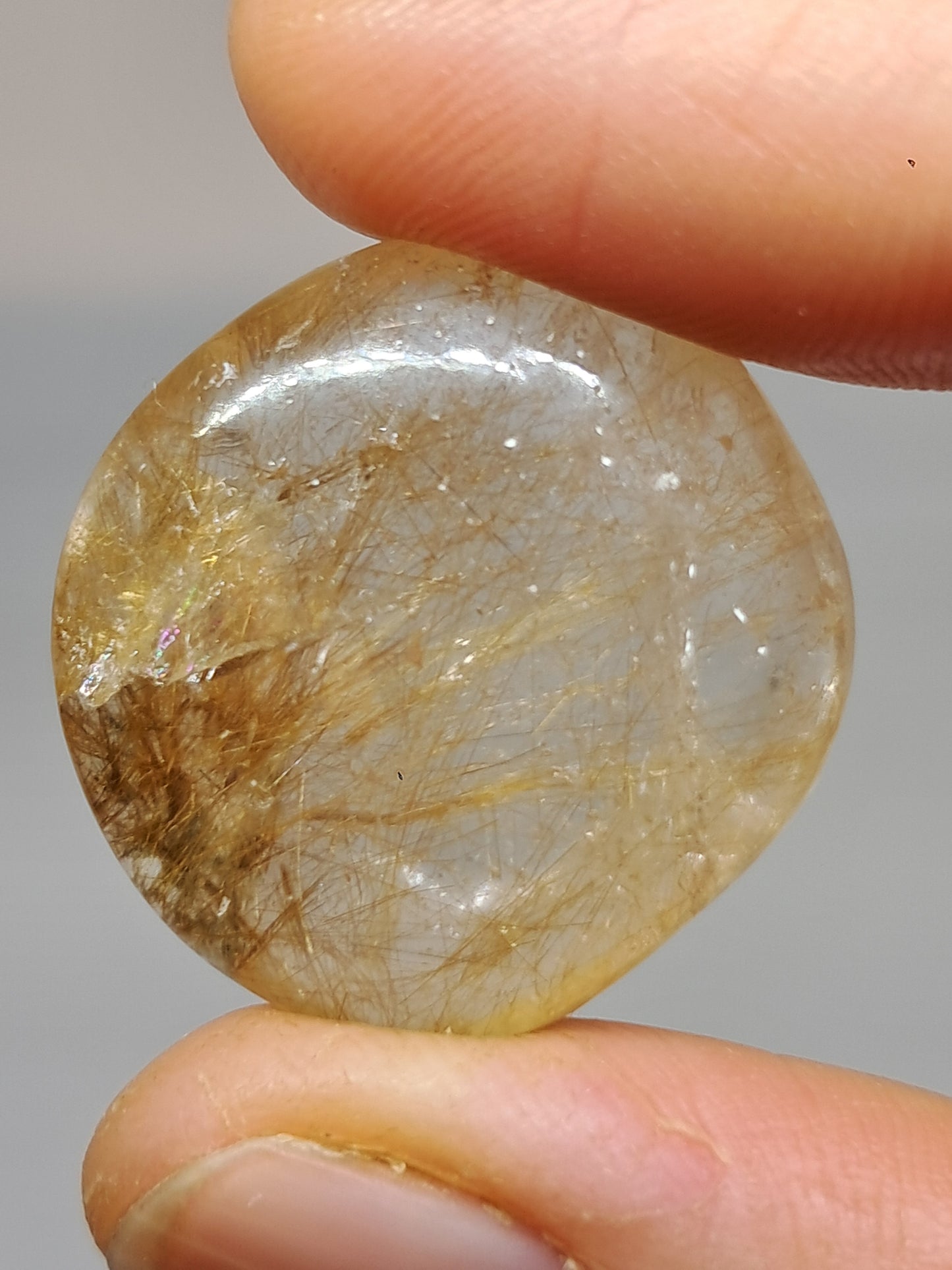 Cuarzo rutilado pulido | Piedra pulida | Cristal natural n.° RQ47