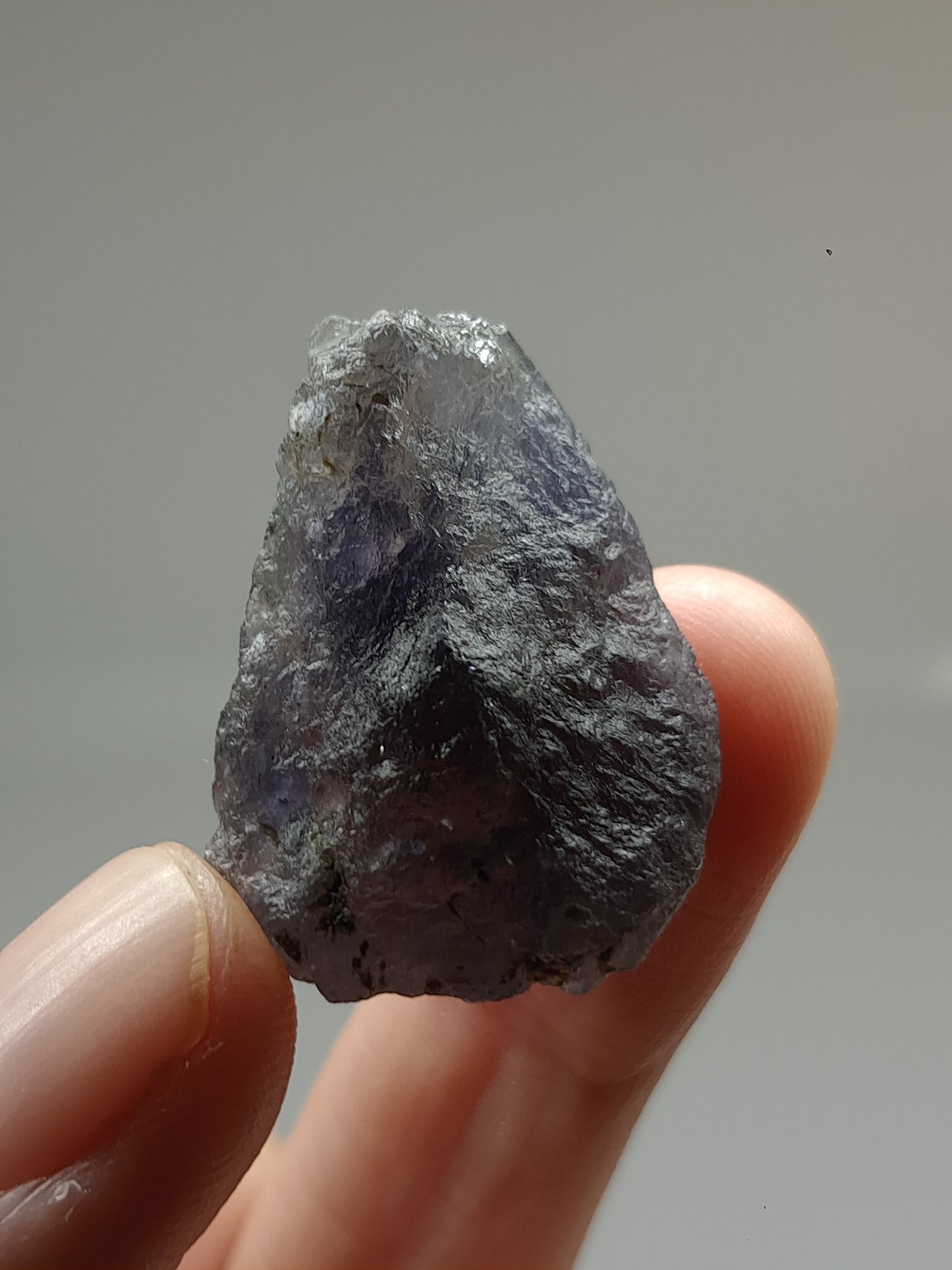 Rough Iolite Crystal w/ Hematite Inclusions (Karur) *Gem Quality* Cordierite | Excelent Pleochroism | Mineral Specimen #IO5