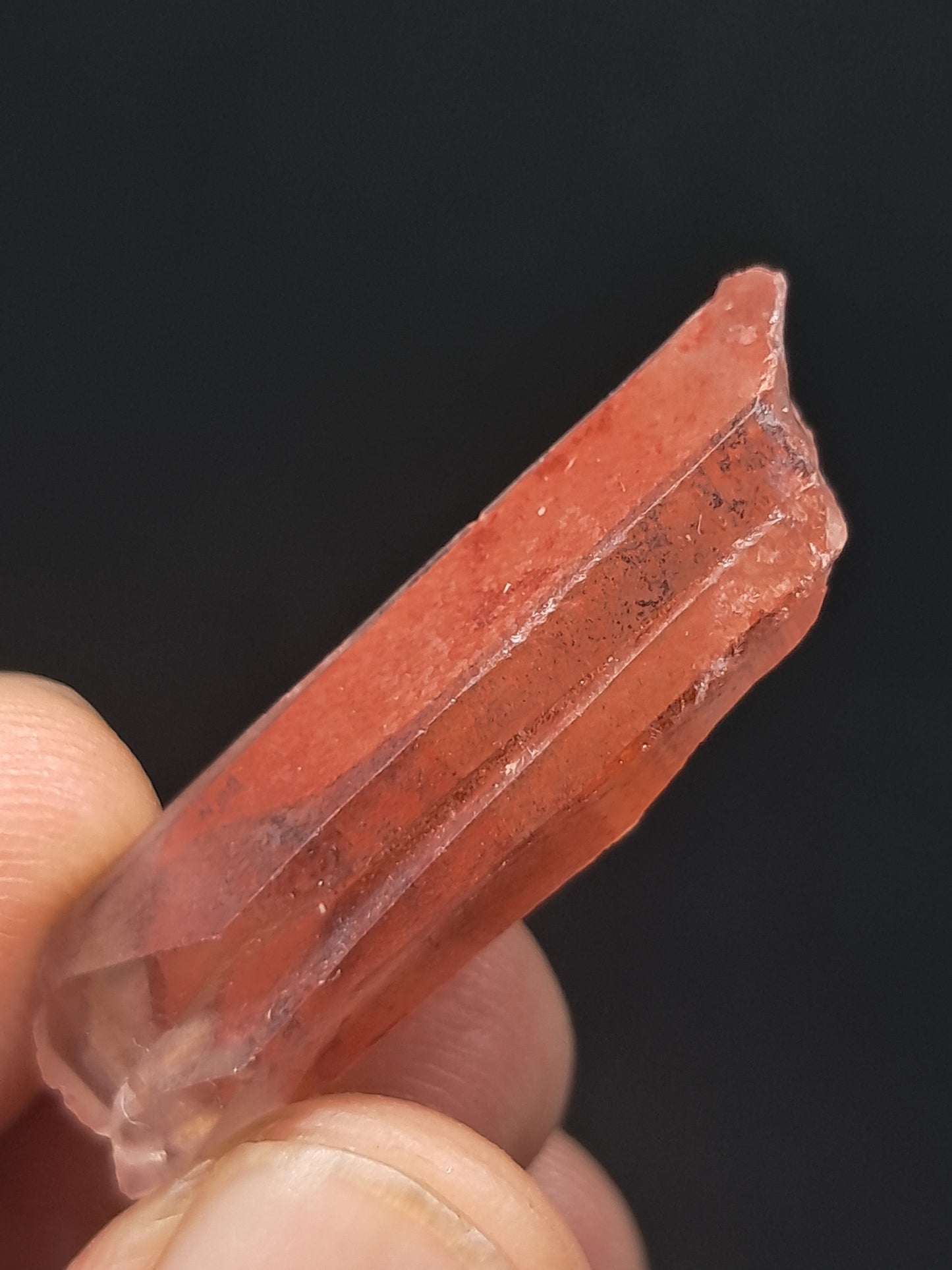 Cuarzo fantasma hematita (Telangana) rojo saturado | Cristal natural | Puntas fundidas | Ejemplar mineral n.° HPQ40