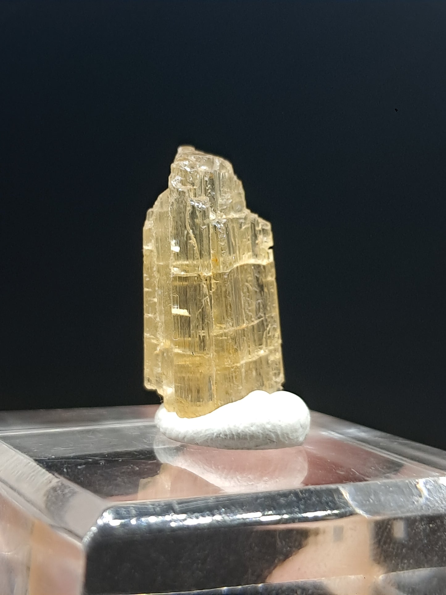 Fluorescent Scapolite Crystal (Karur) UV Reactive | Natural Stone | Mineral Specimen #SCP12