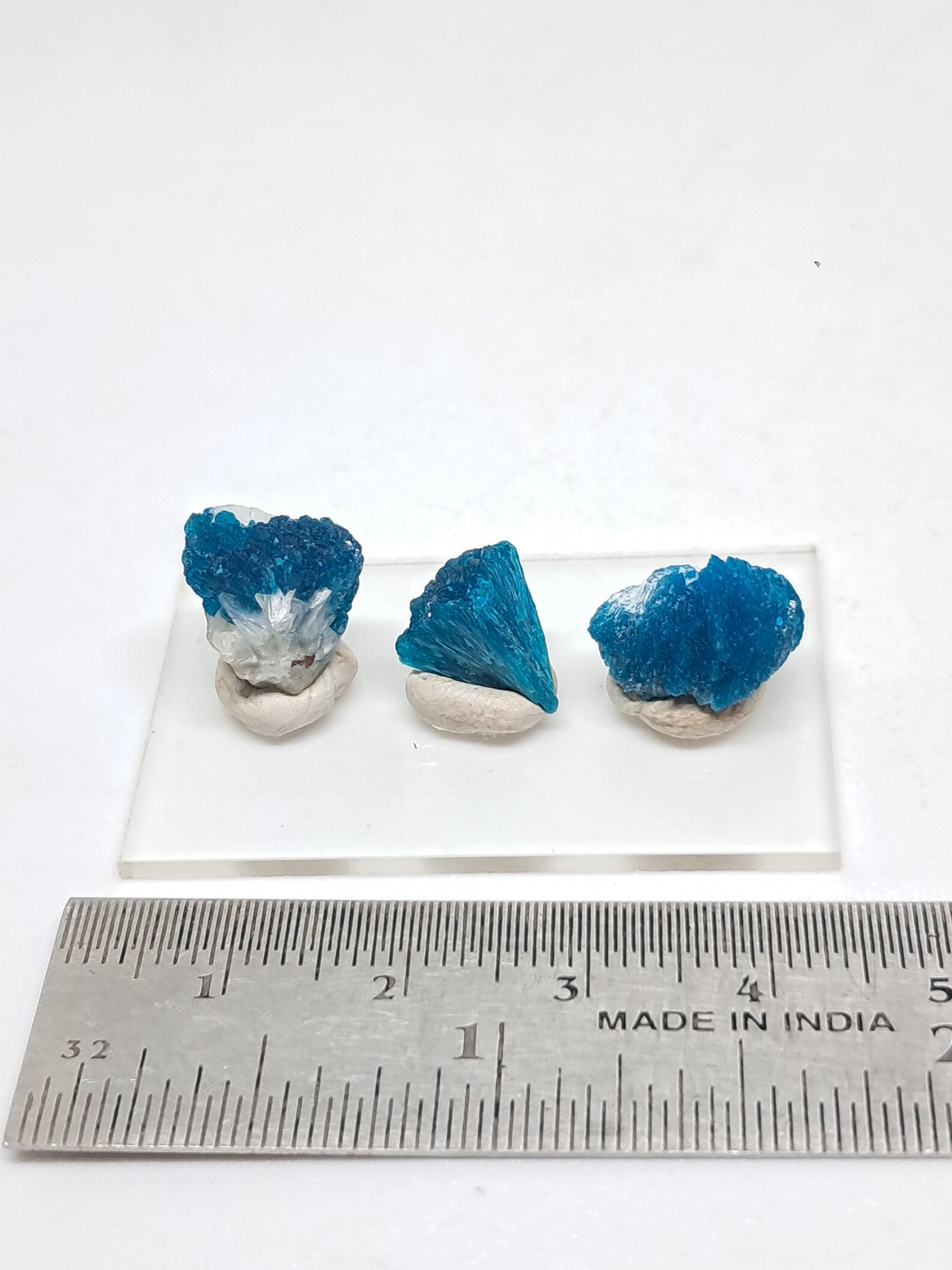 Conjunto de 3 cavansitas (wagholi) en bruto | Cristal natural | Ejemplar mineral raro n.° CV43