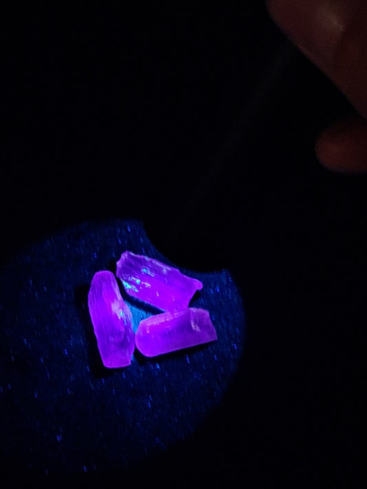 Set of 3 Fluorescent Scapolite Crystals (Karur) UV Reactive | Rough Stone | Natural Mineral Specimen #SCP27