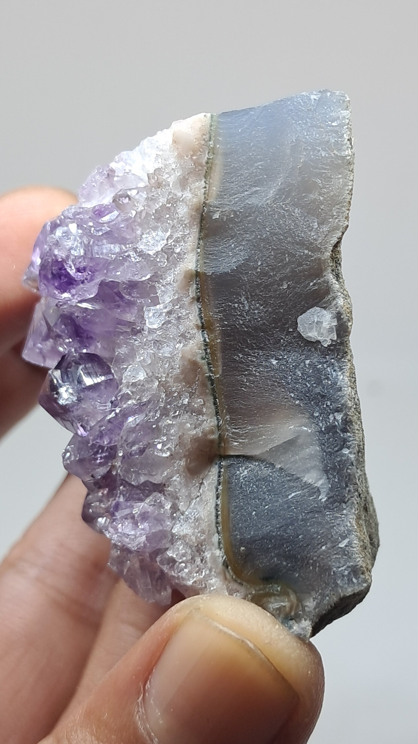 Amatista Morada Profunda Sobre Ágata (Brasil) | Drusa Natural | Mineral #AMB6