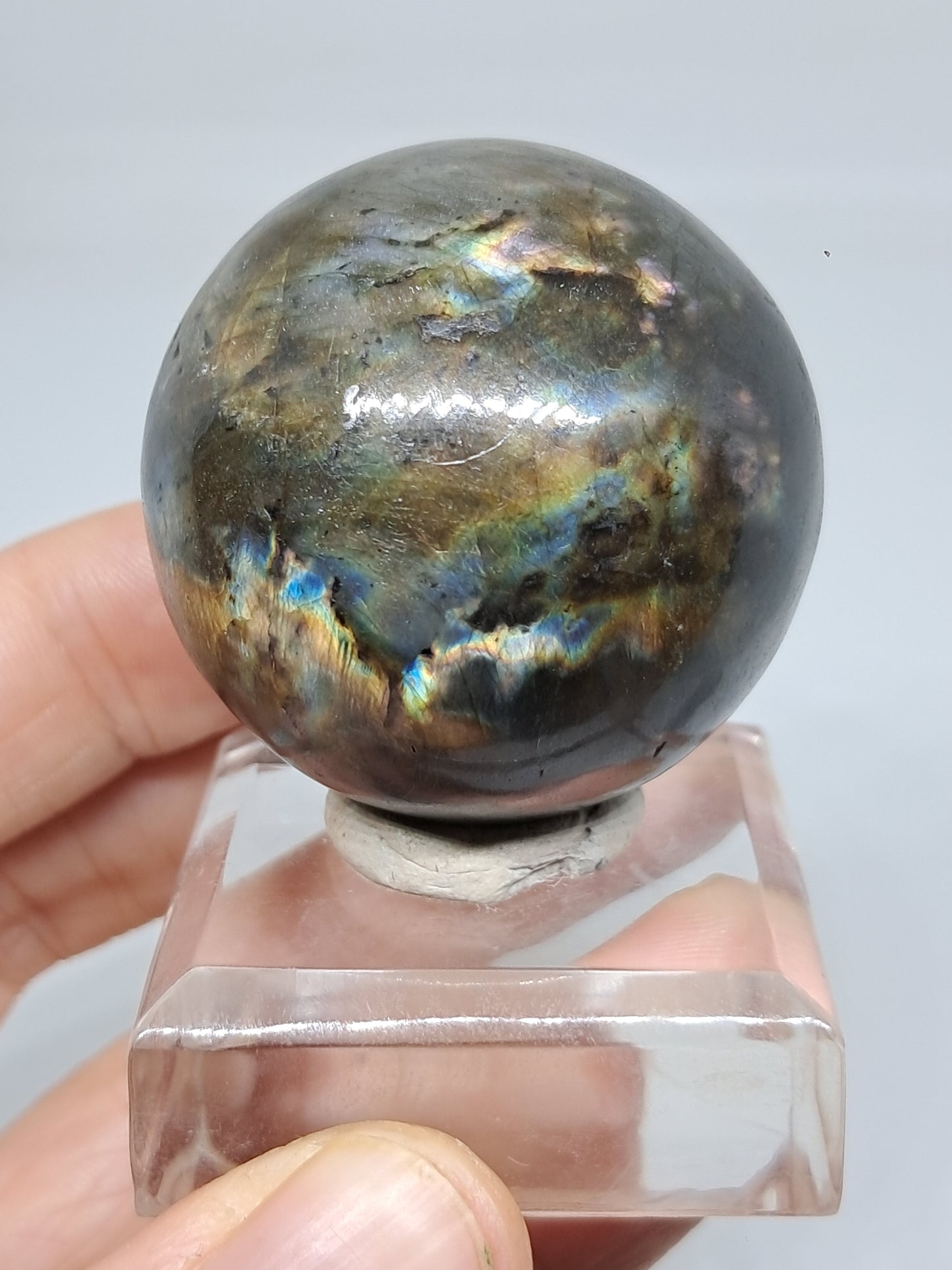 Esfera de labradorita (Madagascar) | Fogonazo intenso | Piedra pulida #LB12