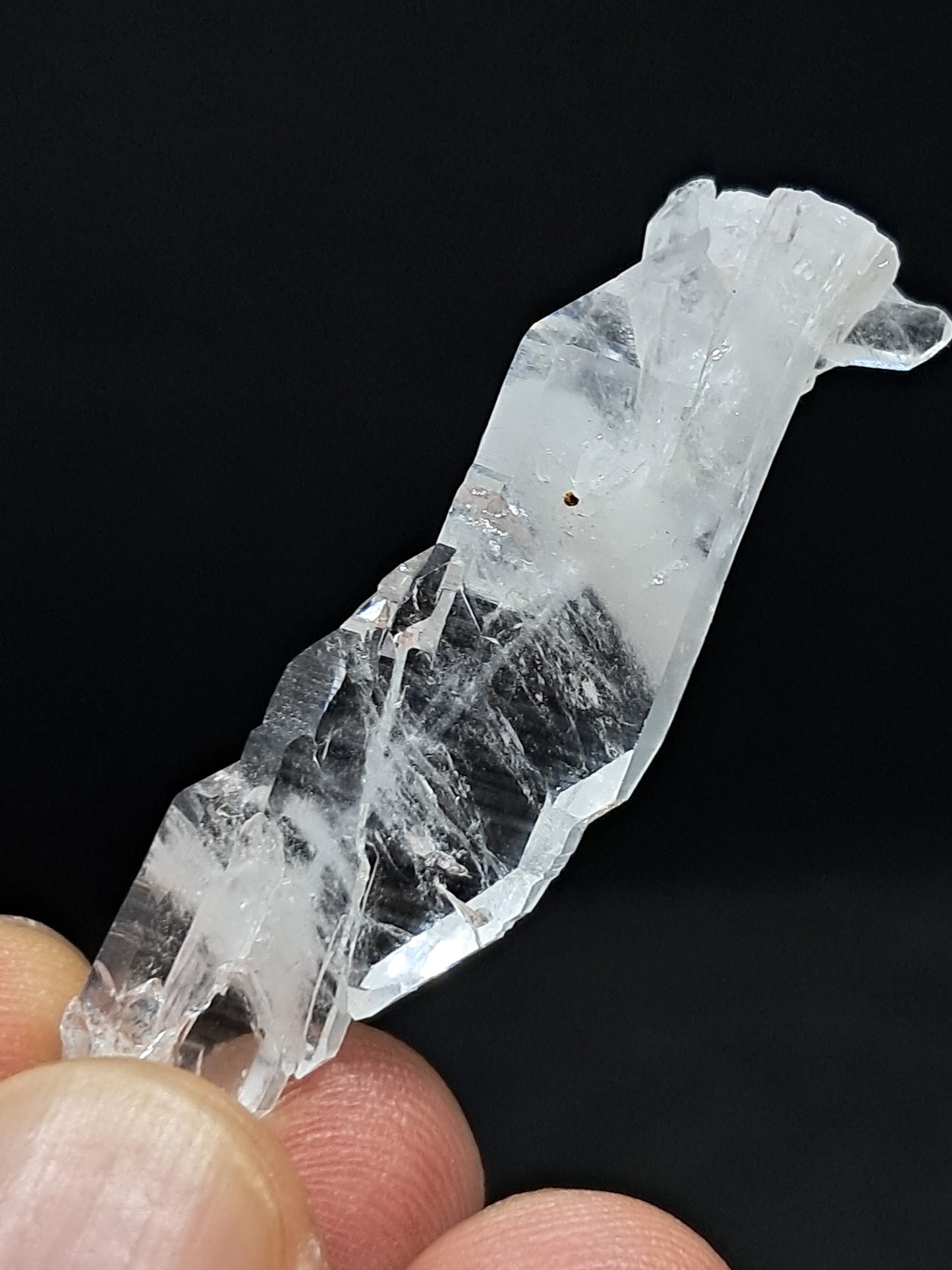 Cristal de cuarzo transparente Faden (Santander, Colombia) Punta natural | Ejemplar mineral n.° COQ27