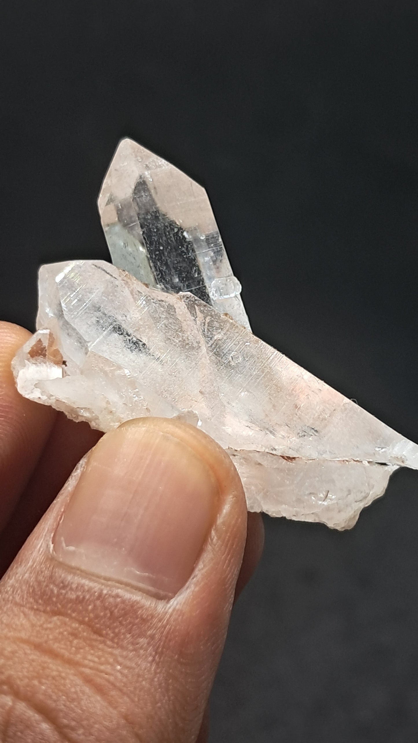 Cuarzo del Himalaya gemelo penetrante | Cristal natural | Ejemplar mineral n.° CH79