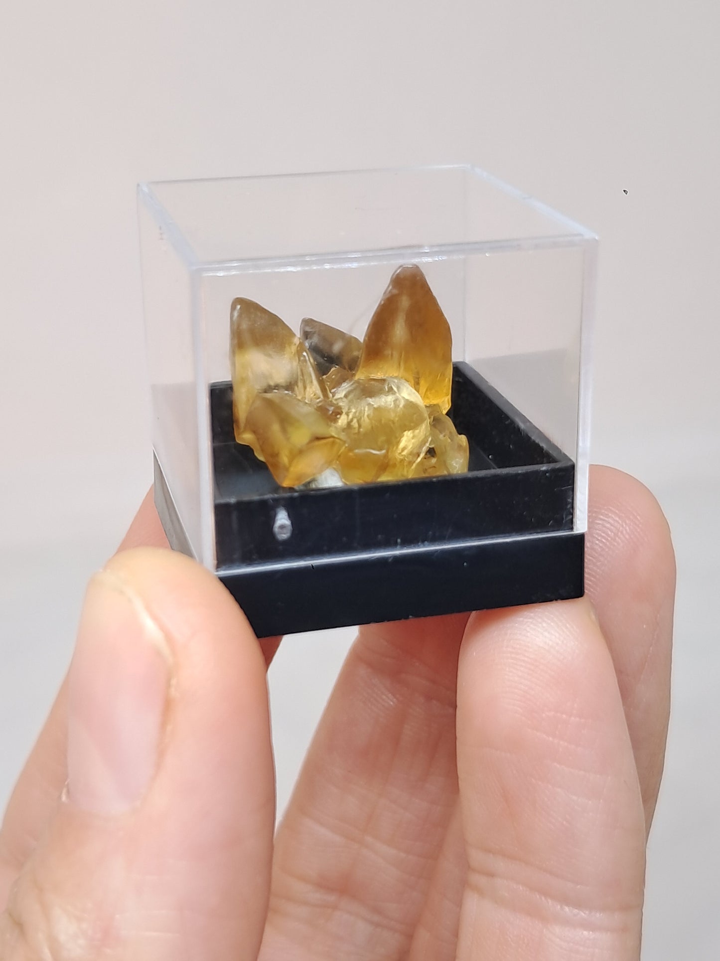 'Dog Tooth' Yellow Honey Calcite (Ahmednagar) UV Reactive Natural Crystal | Mineral Specimen #CA21