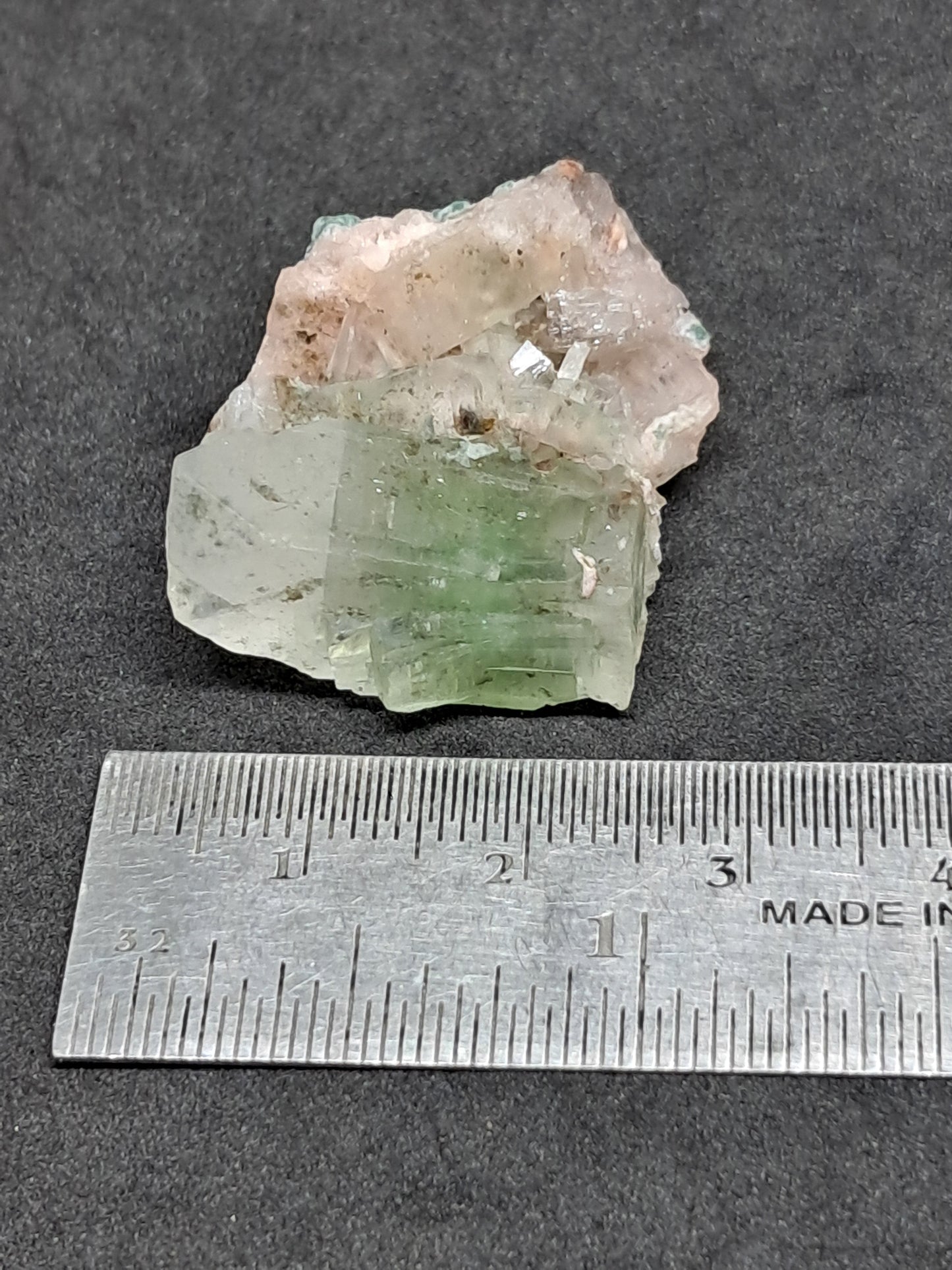 Apofilita Verde con Estilbita (Fluorapofilita) (Ajanta) Cristal Natural | Muestra Mineral #GA34