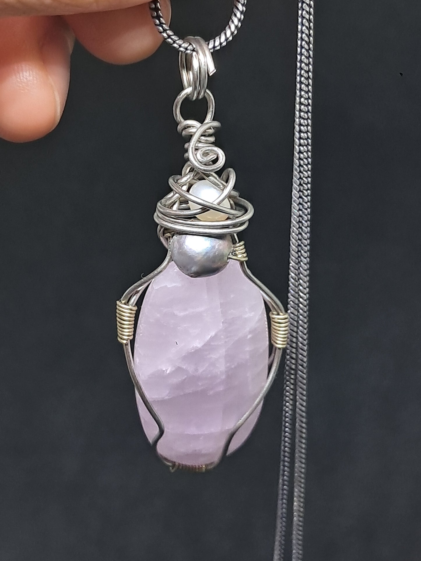 Kunzite and Pearls Pendant | Handcrafted Jewelry | Necklace | Unisex #JL39