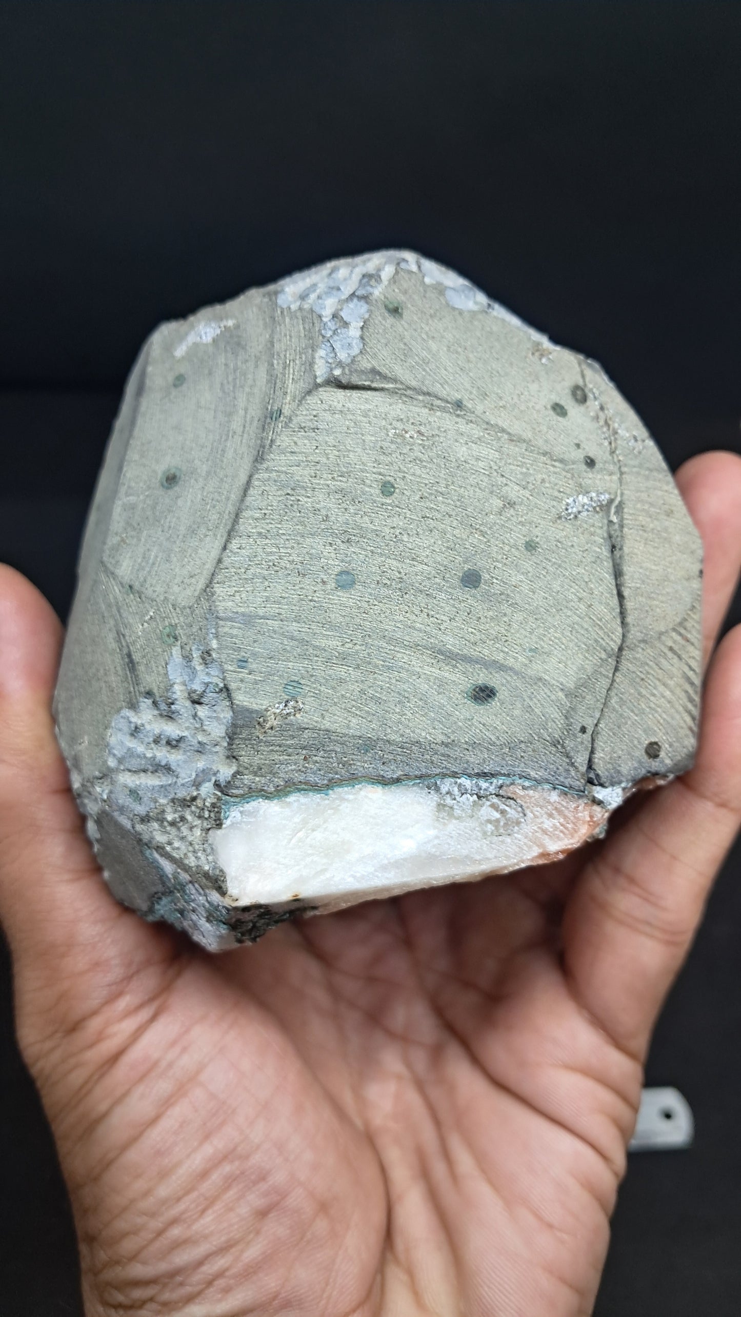 Peach Stilbite-Ca In Basalt (Ajanta) | Large Bow, Fan & Sheaf Crystal Aggregates | Self-standing #ZL29