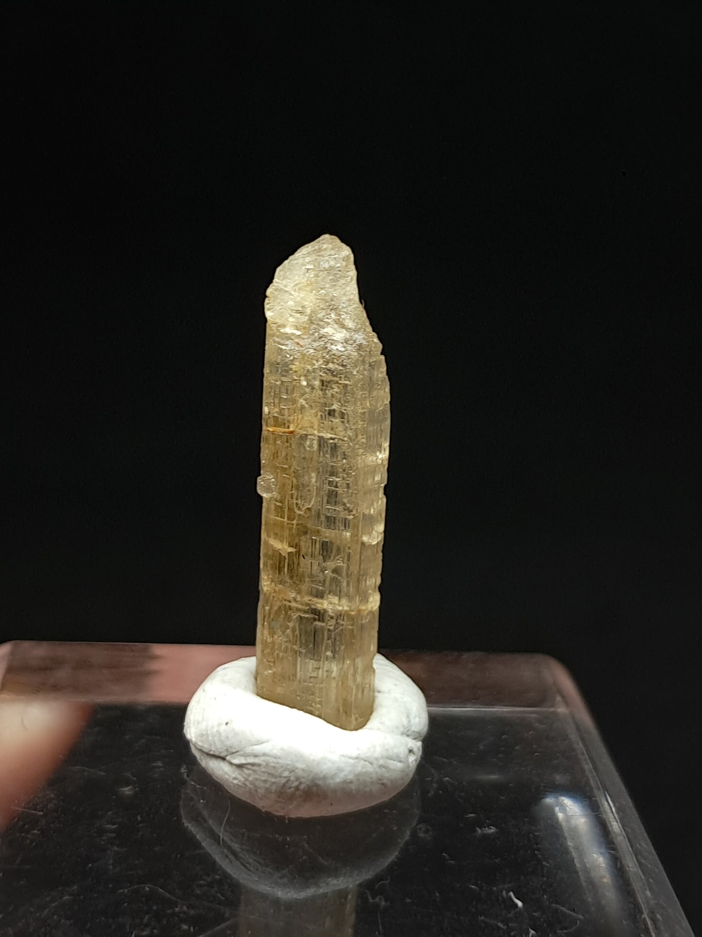 Scapolite Natural Crystal (Karur) UV Reactive | Rough Stone | Mineral Specimen #SCP15