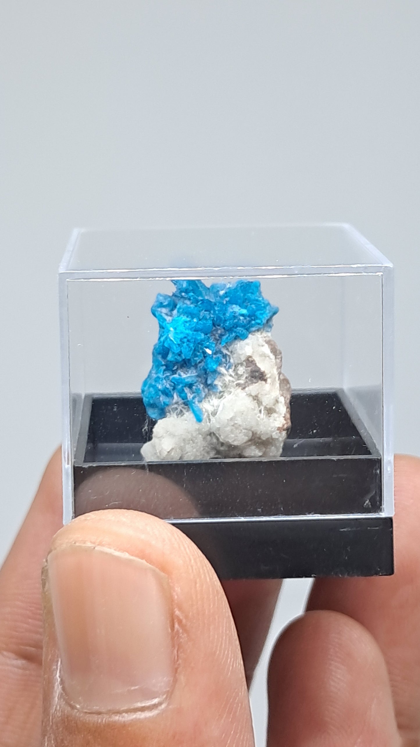 Pentagonita en Matriz de Heulandita (Wagholi) Cristal en Bruto | Piedra Natural | Raro Espécimen Mineral #CV71