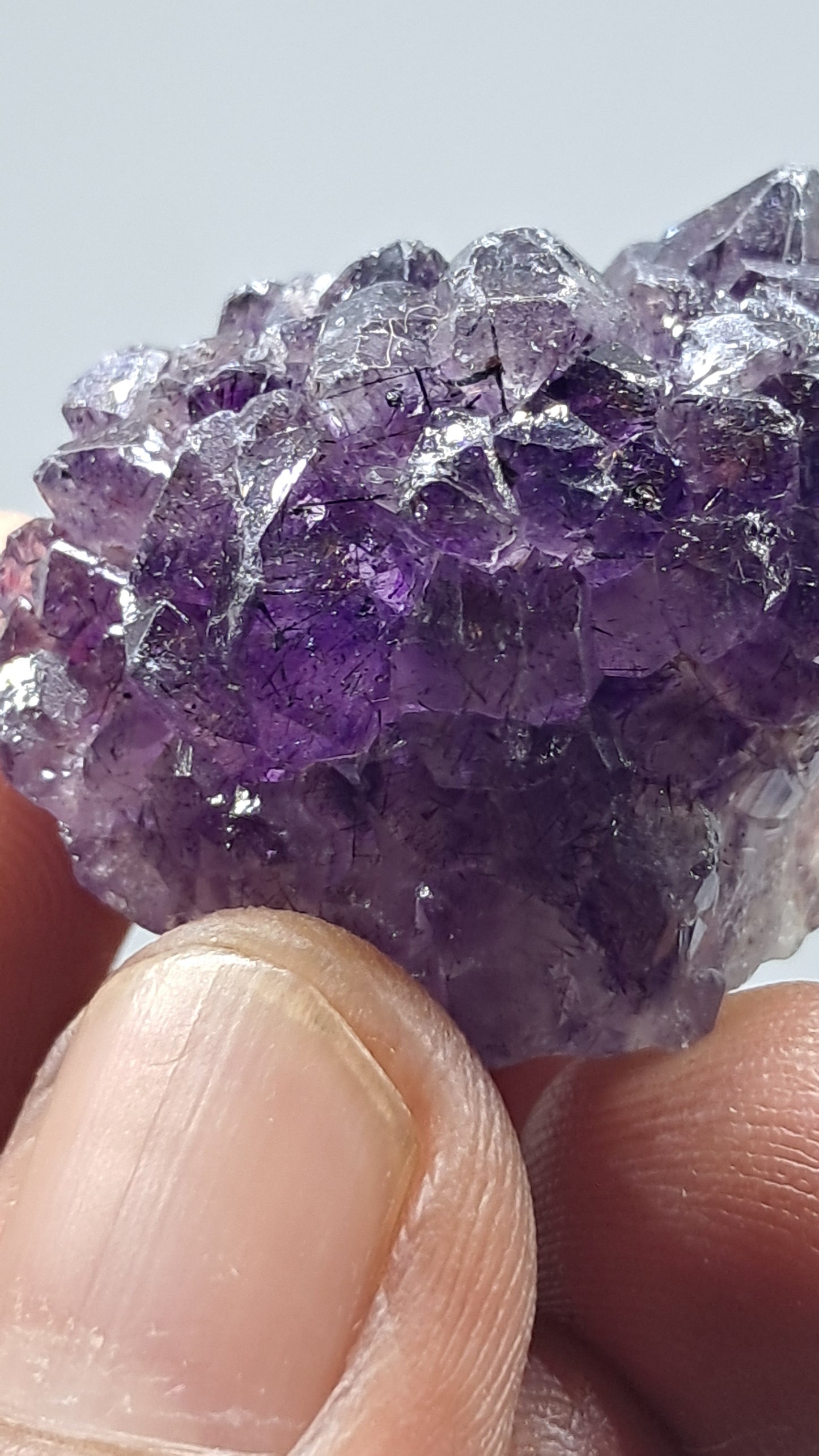 Amatista Elestial Morada Profunda | Inclusiones de Hematita Goethita Rutilo | Cristal Natural | Espécimen Mineral #KA200