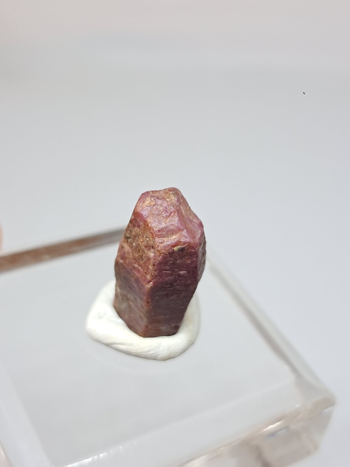 Cristal de rubí en bruto (Tamil Nadu) Piedra natural | Muestra mineral #RB35