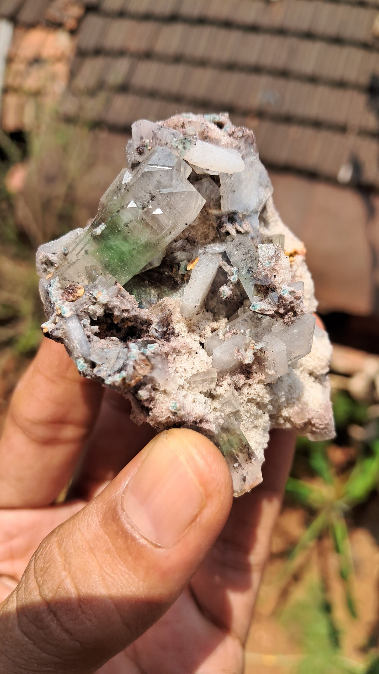 Apofilita Verde (Fluorapofilita) con Estilbita en Matriz (Ajanta) Cristal Natural | Muestra Mineral #GA16