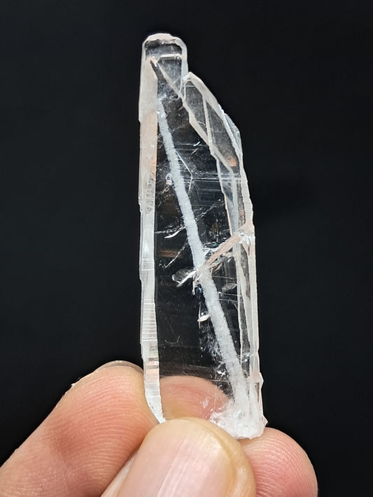 Punta natural de cuarzo tabular claro desvanecido (Santander, Colombia) | Ejemplar mineral n.° COQ22