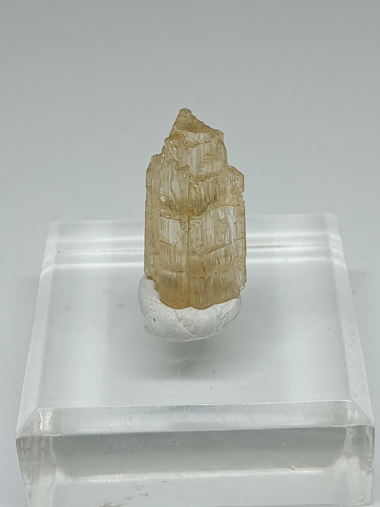 Fluorescent Scapolite Crystal (Karur) UV Reactive | Natural Stone | Mineral Specimen #SCP12