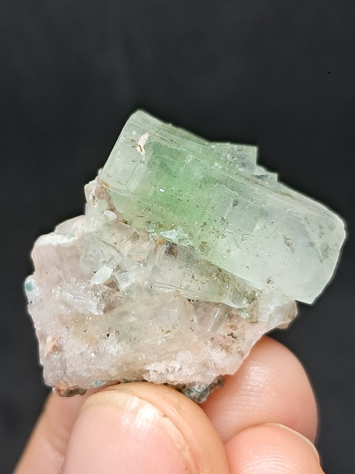 Apofilita Verde con Estilbita (Fluorapofilita) (Ajanta) Cristal Natural | Muestra Mineral #GA34