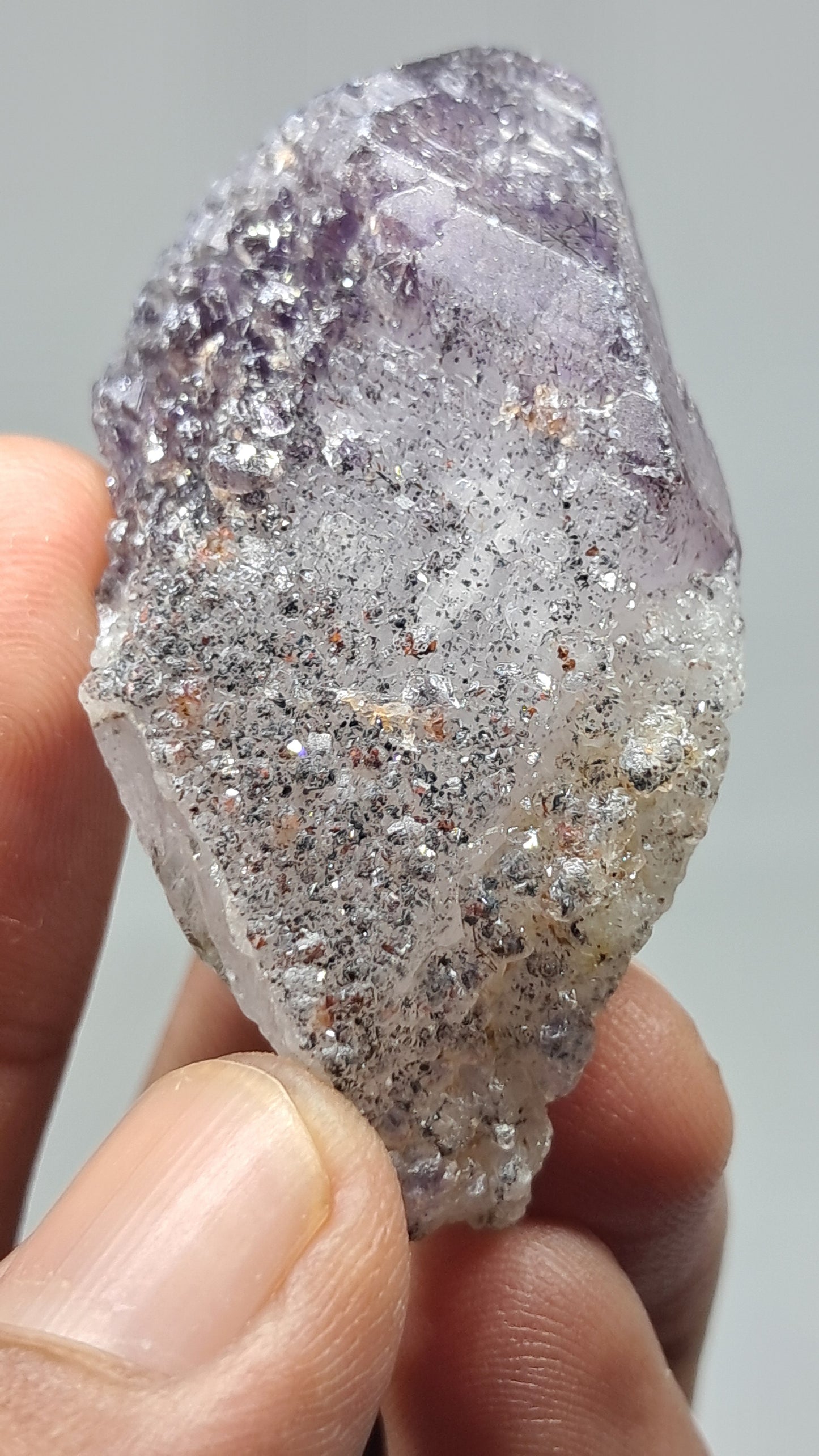 Amatista Elestial sobre Pseudomorfo de Cuarzo | Inclusiones de Hematita Goethita Rutilo | Cristal Natural | Muestra Mineral #KA192