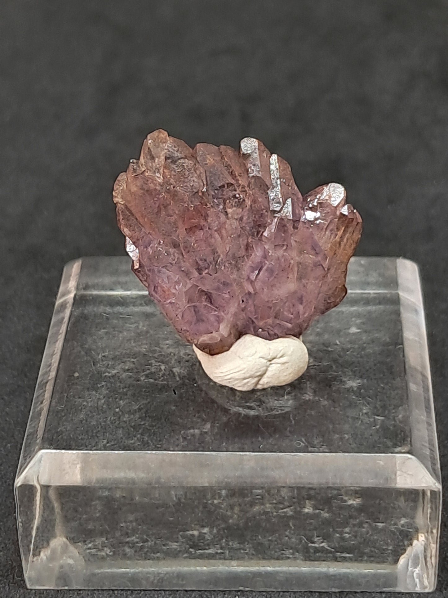 Cúmulo de Amatista en Cetro con inclusiones "Super Seven" (Karur) | Piedra Natural | Ejemplar Mineral n.° KA92
