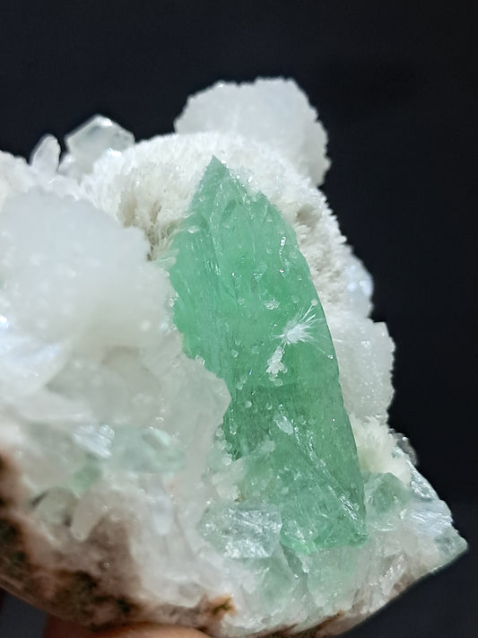 Green Apophyllite (Fluorapophyllite) with Stilbite, Mordenite and UV-reactive Calcites #GA10