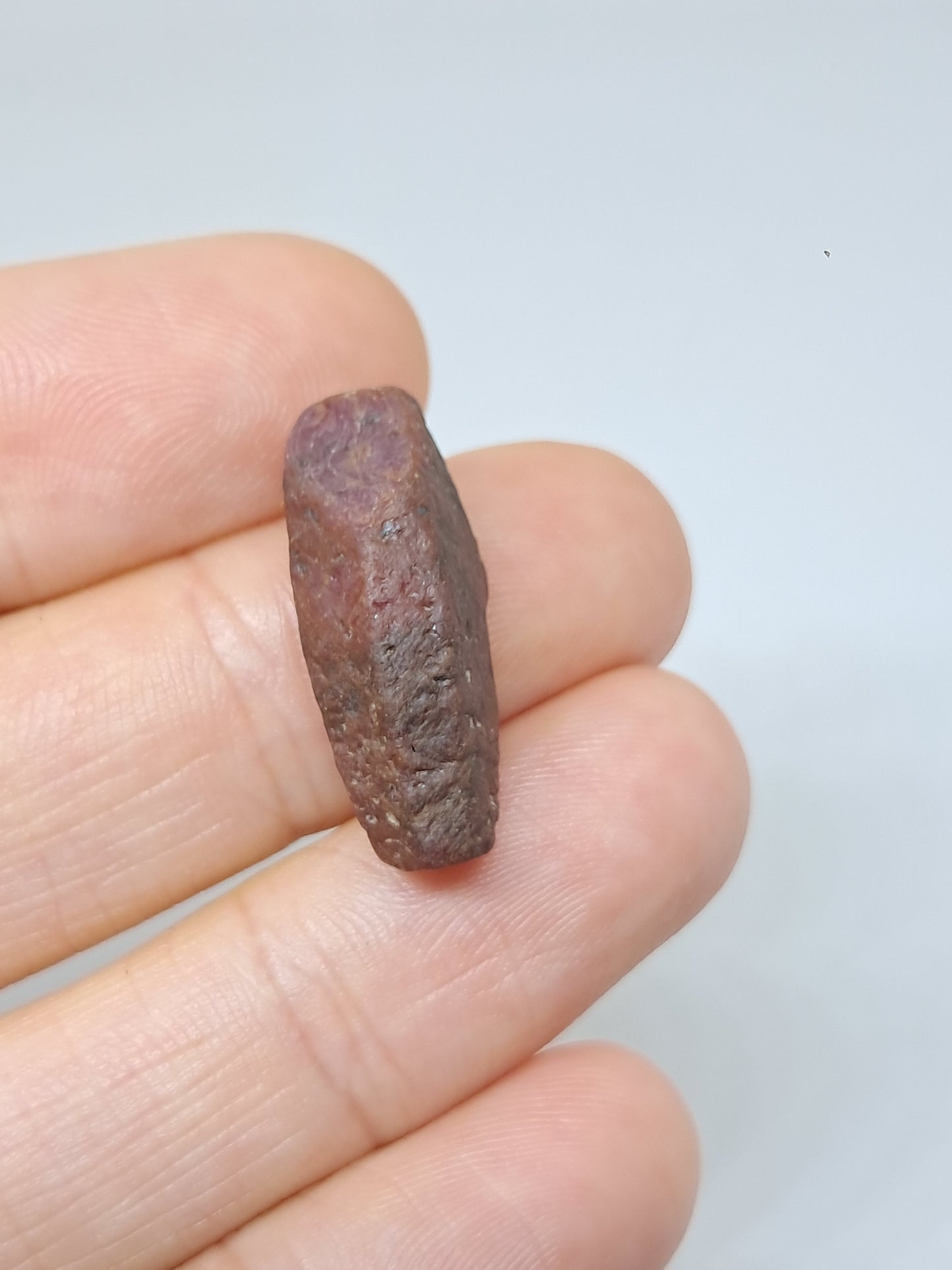 Cristal de rubí en bruto (Tamil Nadu) Piedra natural | Muestra mineral #RB31
