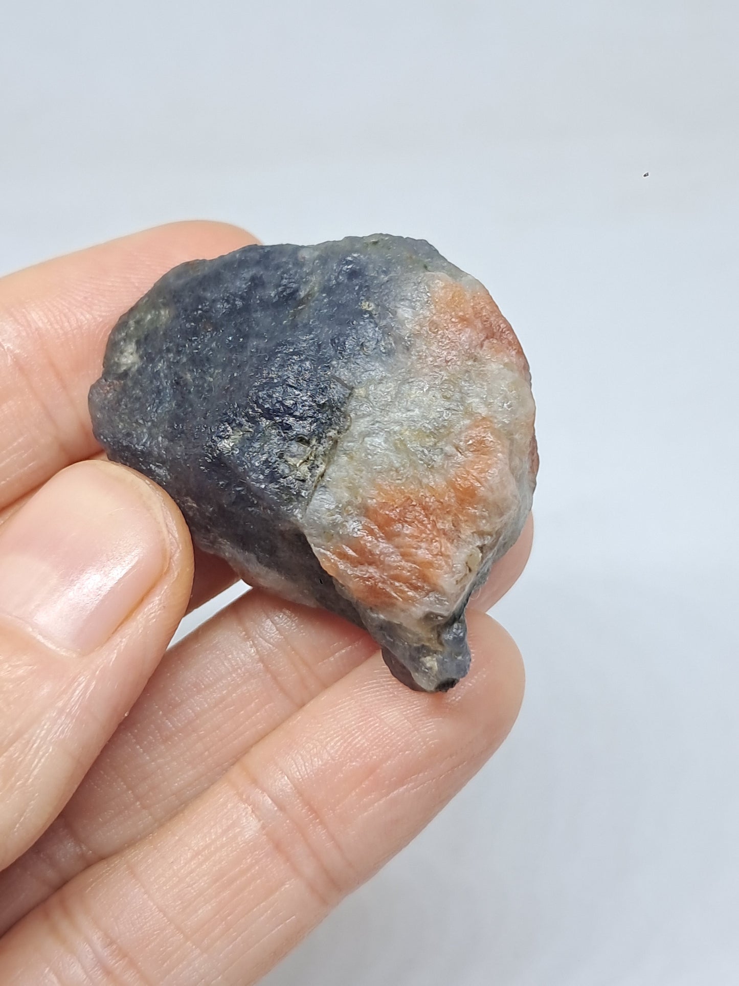 Sunstone w/ Iolite (Tamil Nadu) Rough Stone | Natural Crystal | Mineral Specimen #SI12